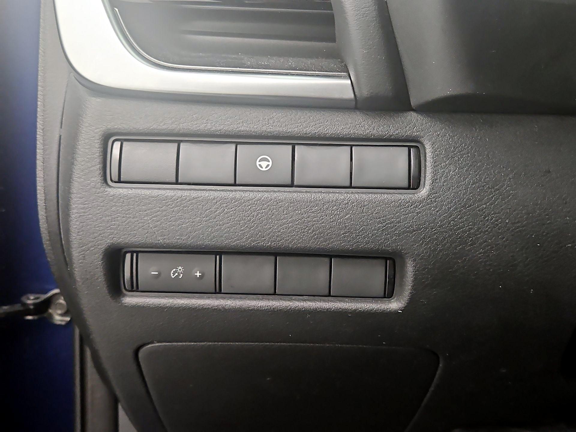 Thumbnail: 2023 Nissan Rogue - 13