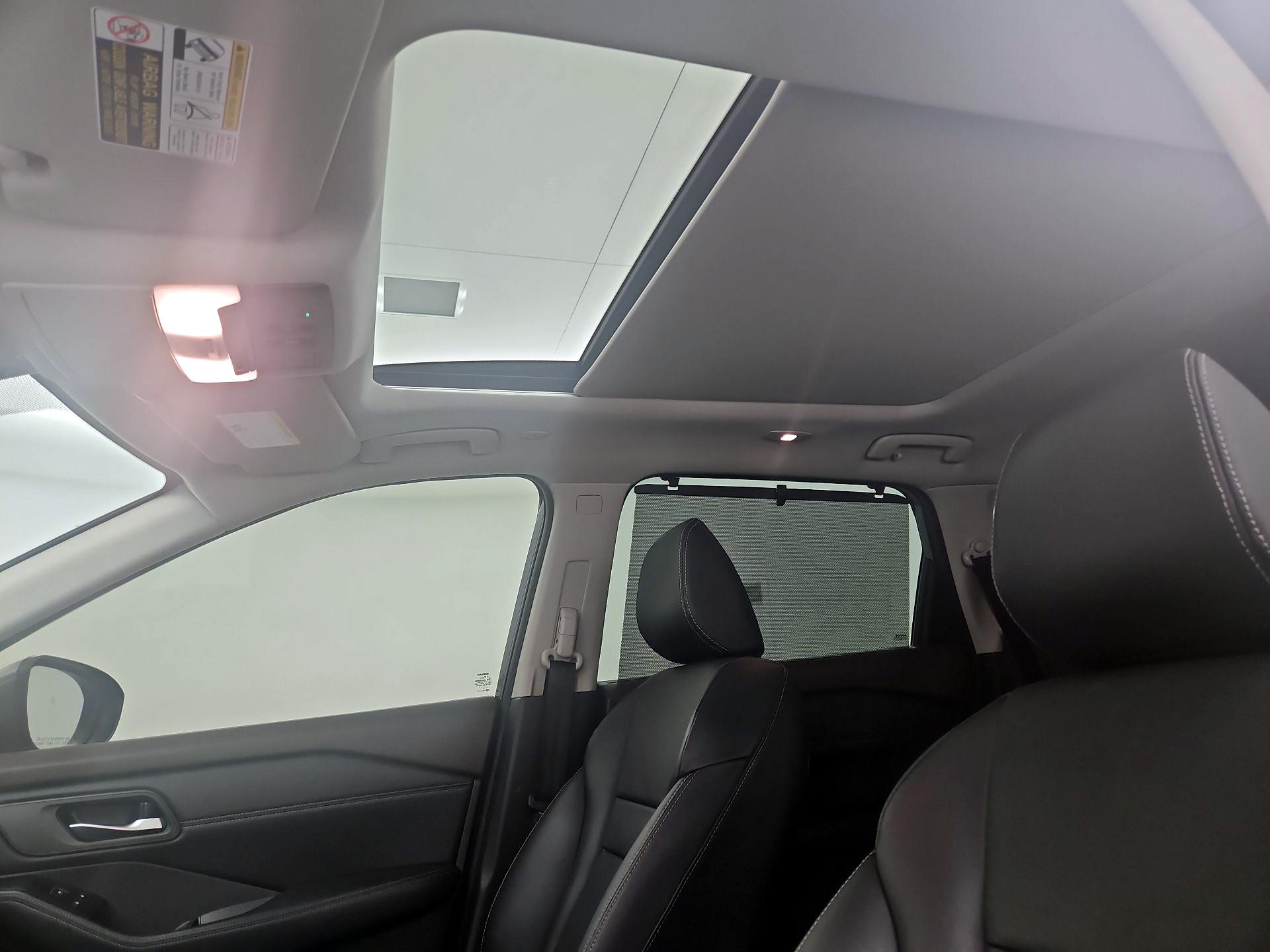 Thumbnail: 2023 Nissan Rogue - 19