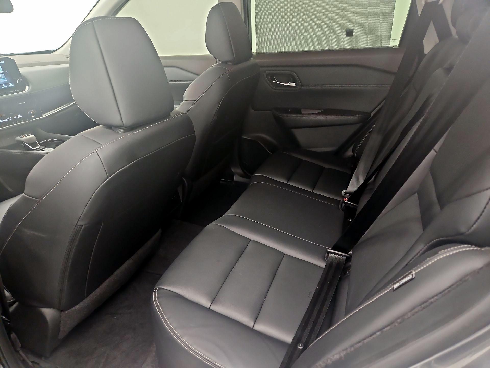 Thumbnail: 2023 Nissan Rogue - 20