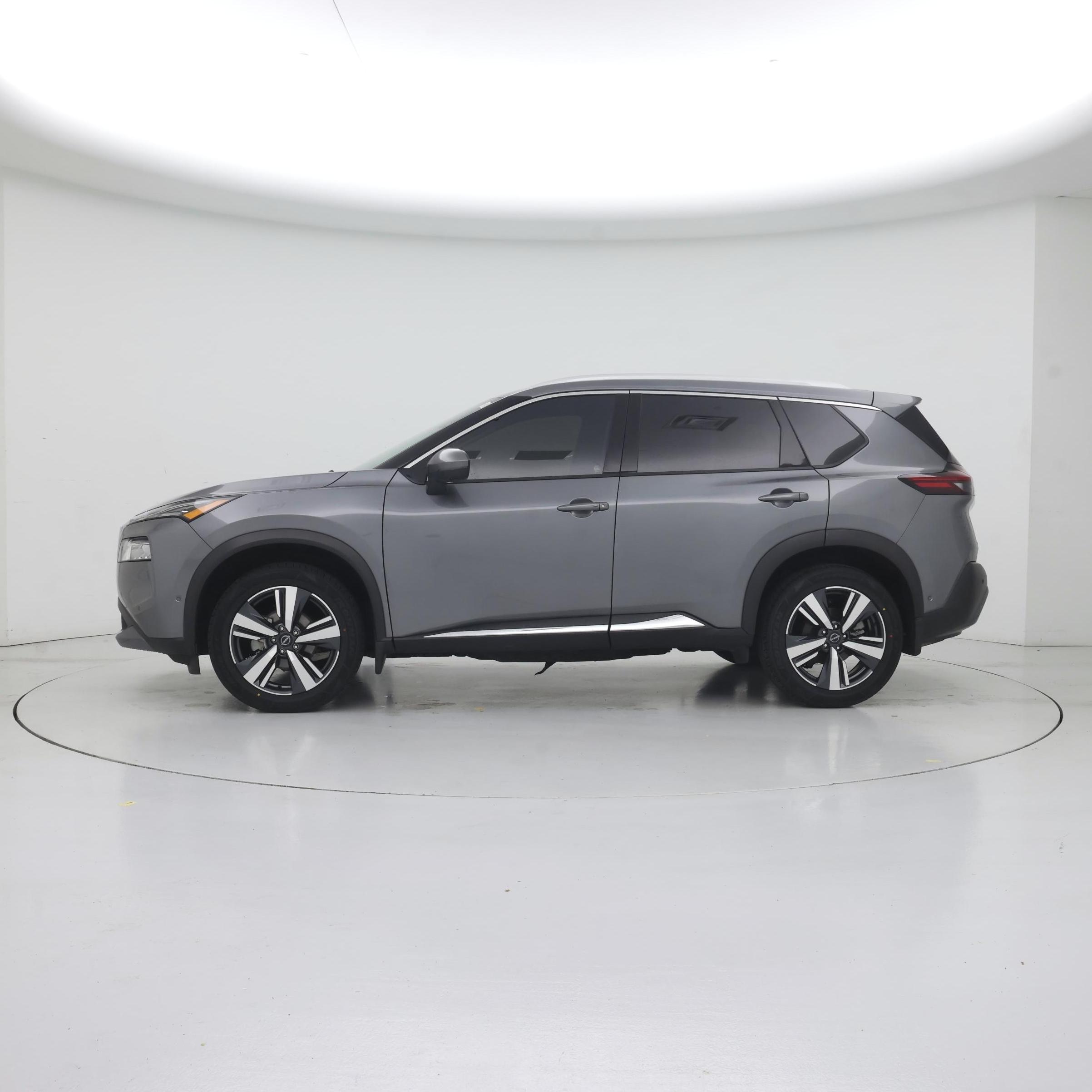 Thumbnail: 2023 Nissan Rogue - 3