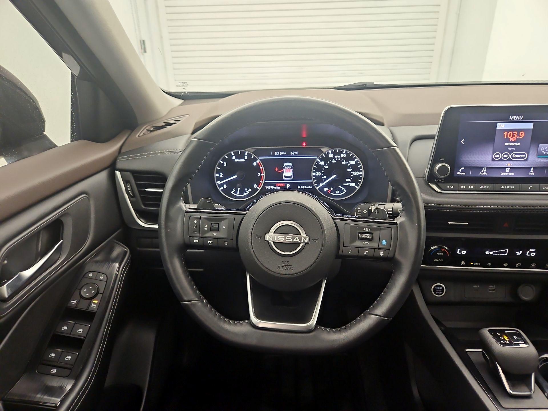 Thumbnail: 2023 Nissan Rogue - 10