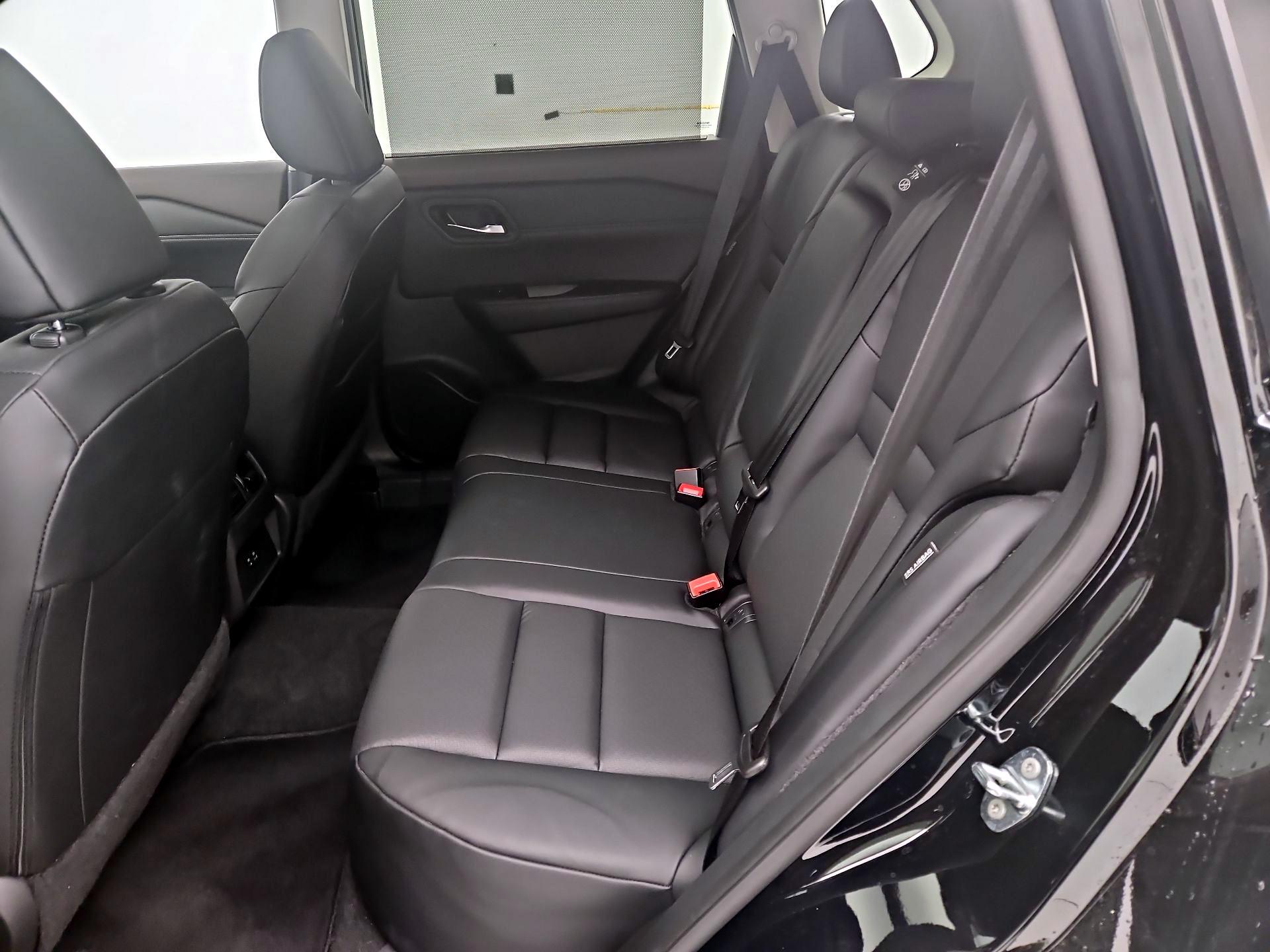 Thumbnail: 2023 Nissan Rogue - 20