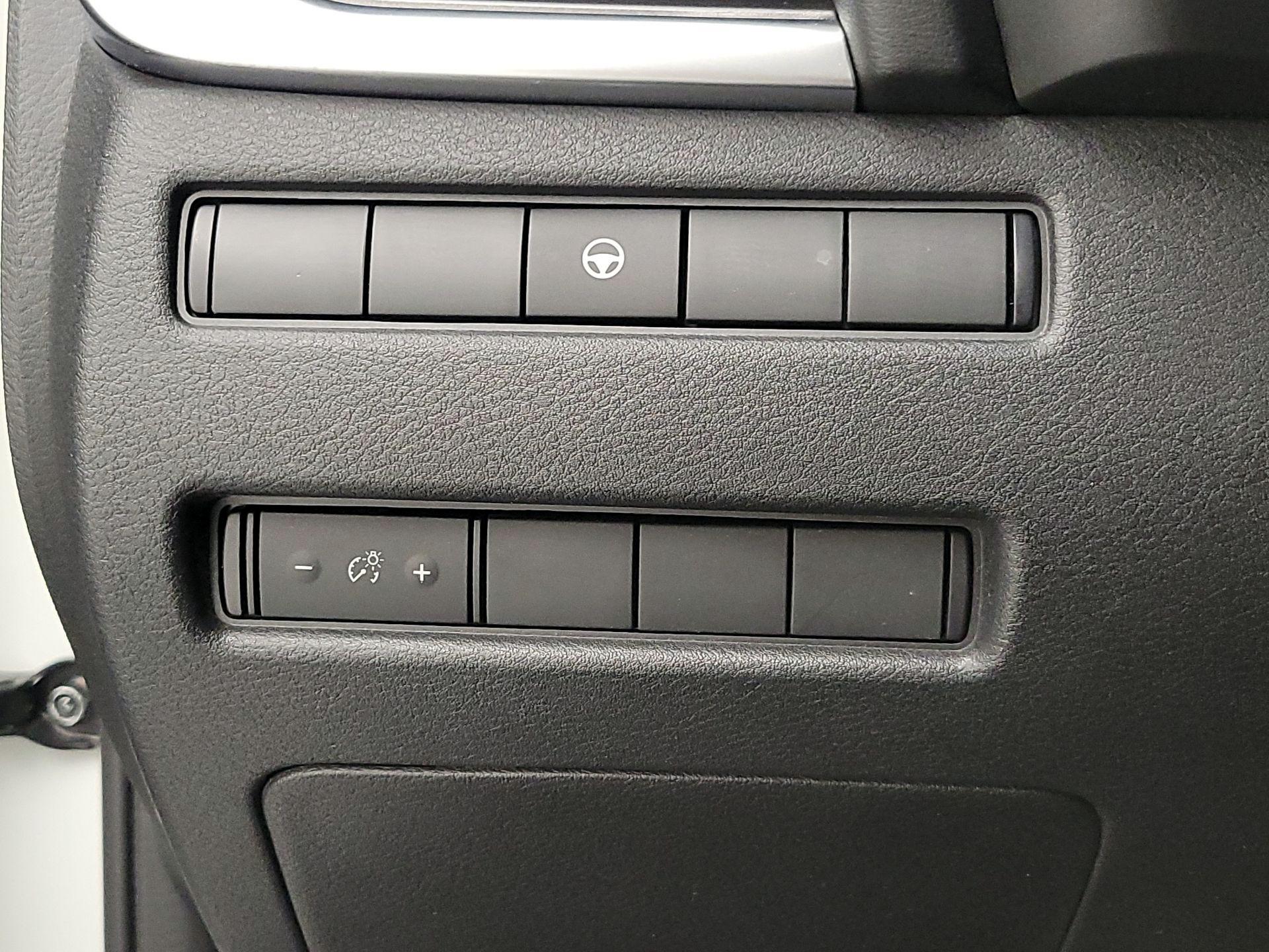 Thumbnail: 2022 Nissan Rogue - 13