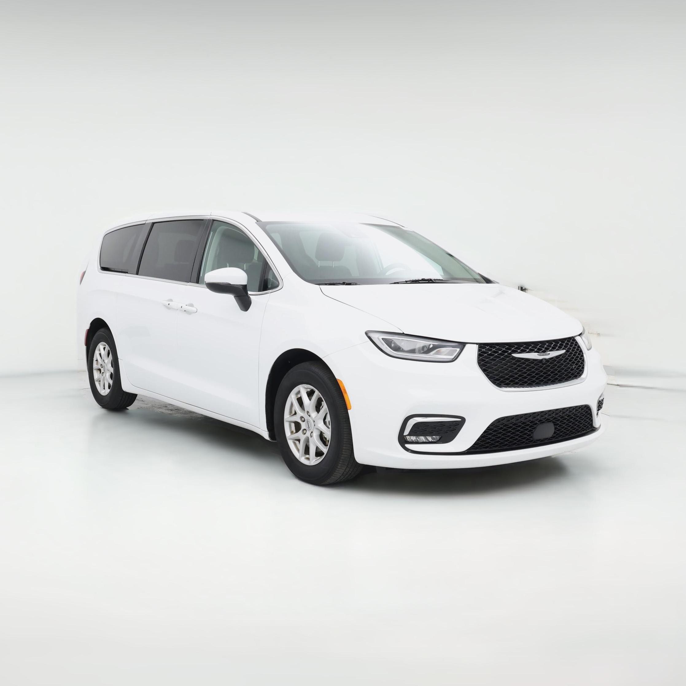 Thumbnail: 2023 Chrysler Pacifica - 1