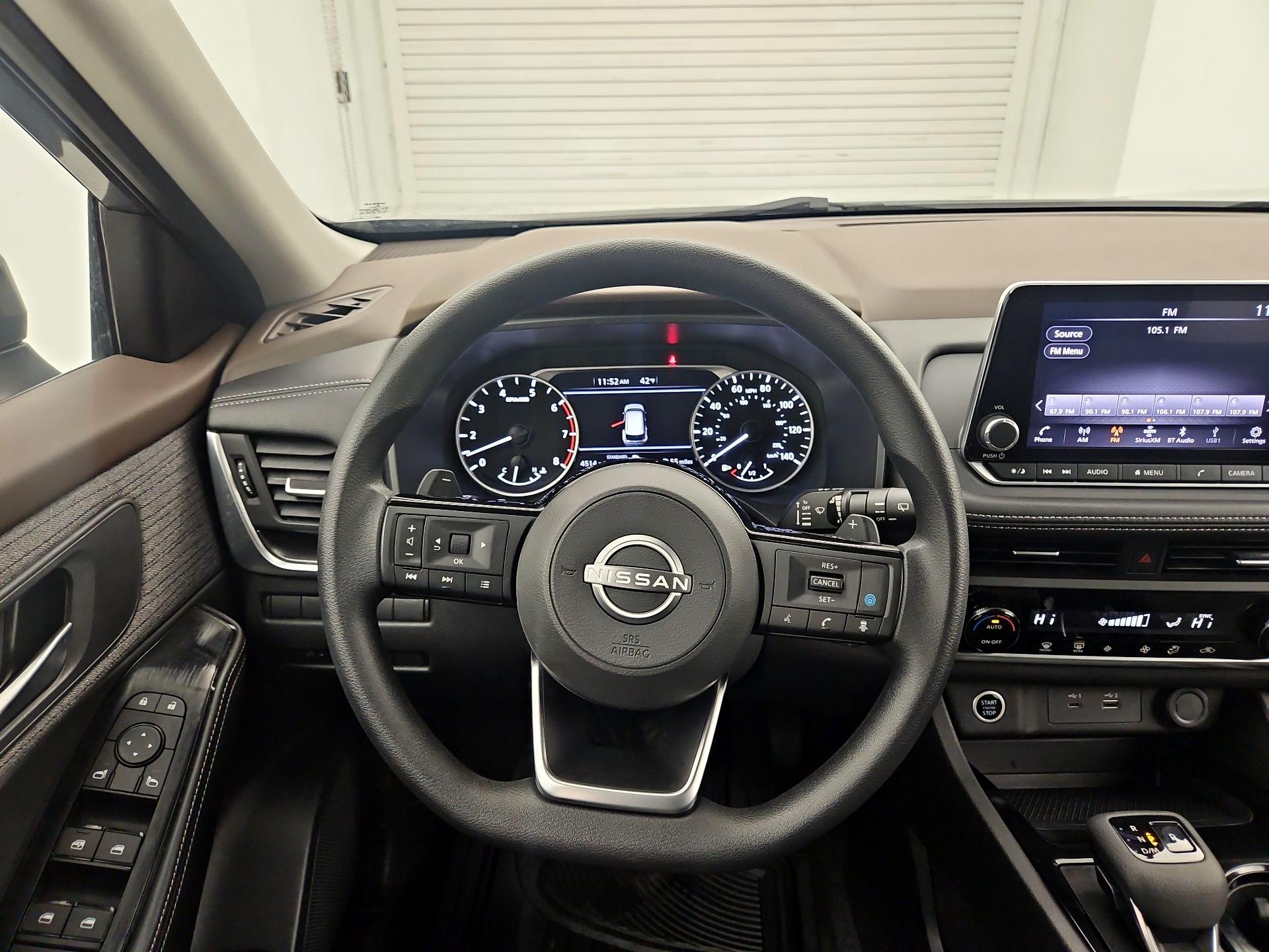 Thumbnail: 2023 Nissan Rogue - 10