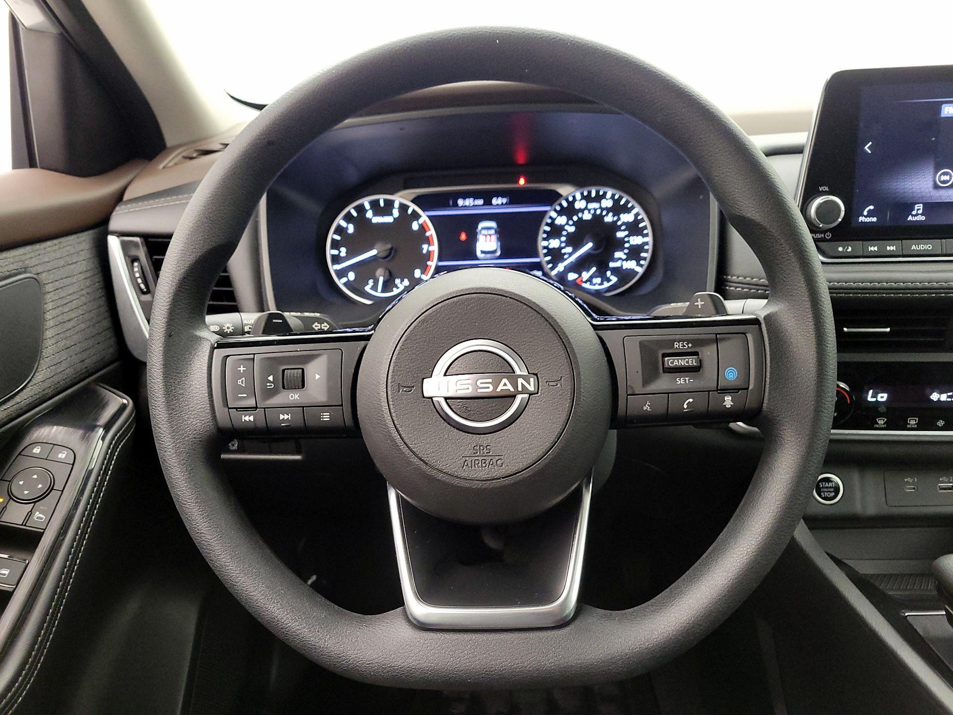 Thumbnail: 2023 Nissan Rogue - 10