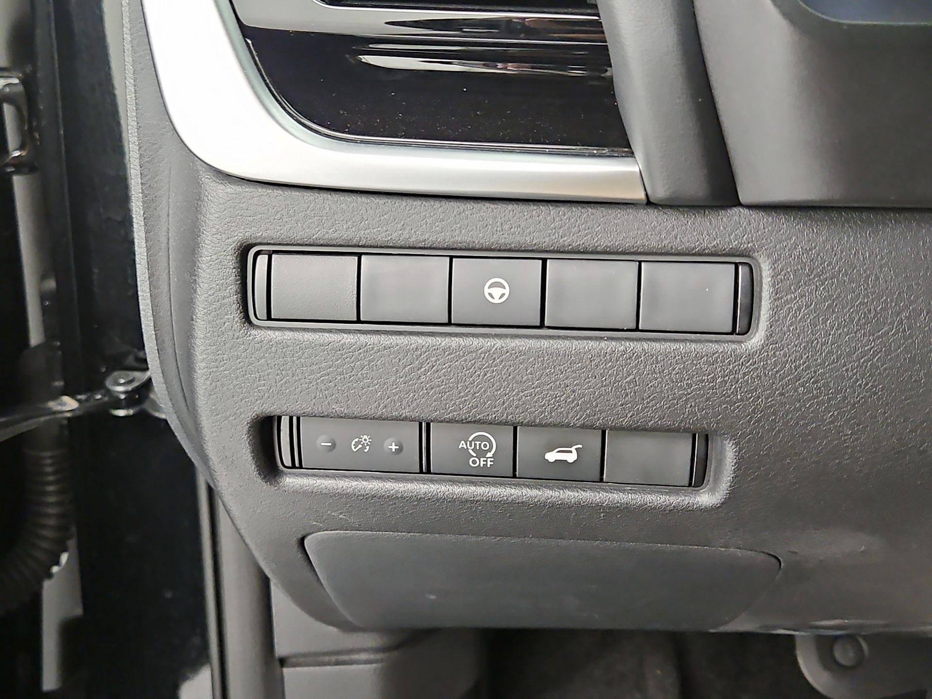 Thumbnail: 2023 Nissan Rogue - 13