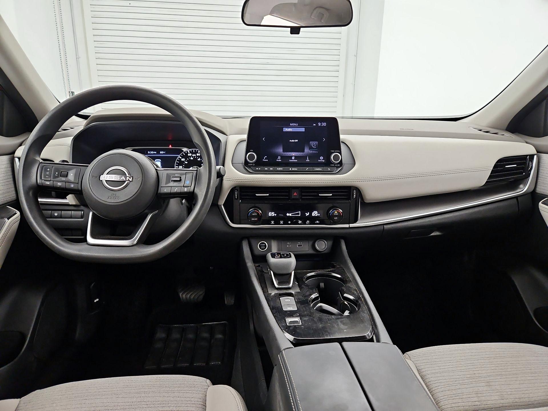 Thumbnail: 2023 Nissan Rogue - 9