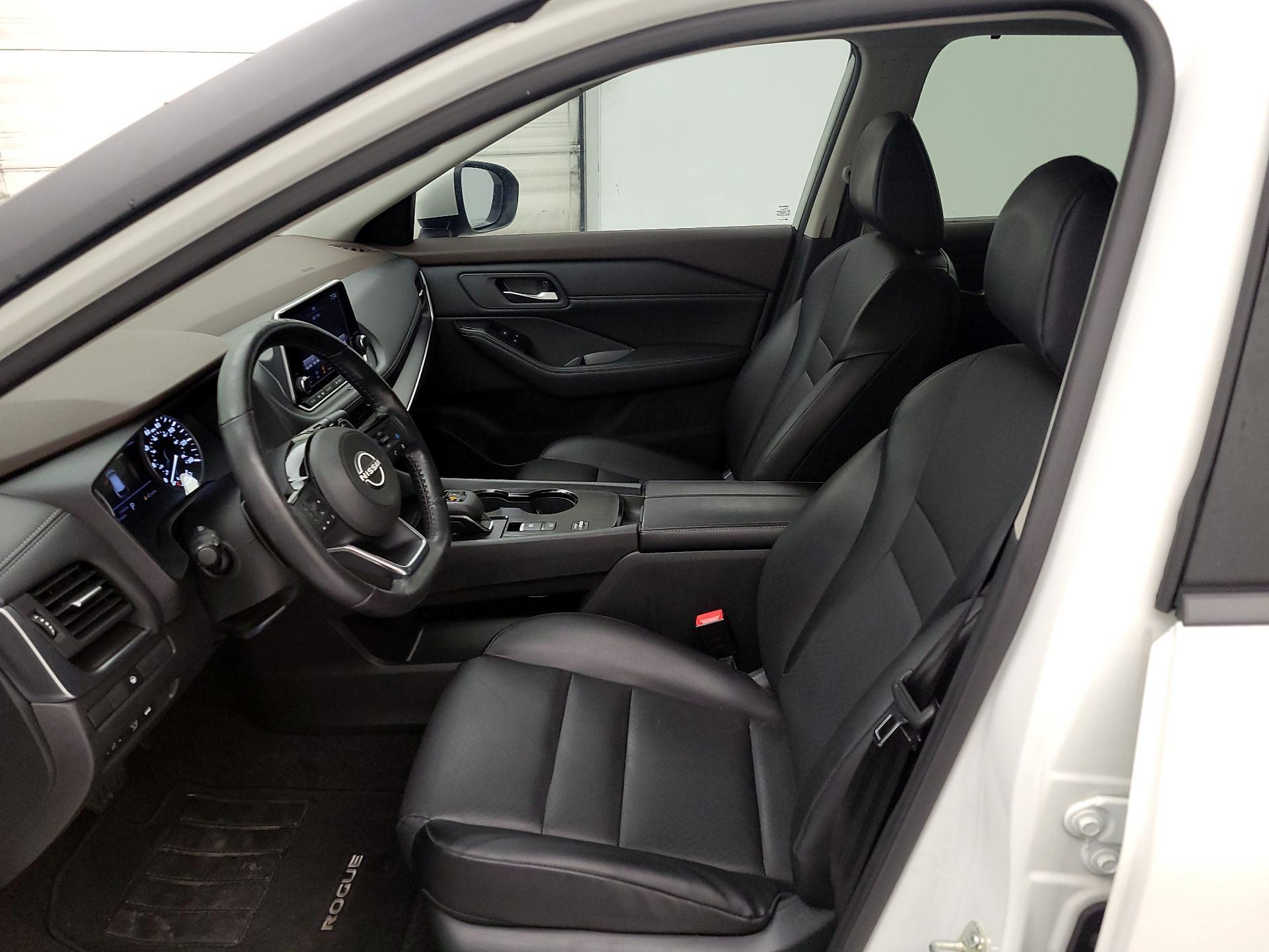 Thumbnail: 2023 Nissan Rogue - 11