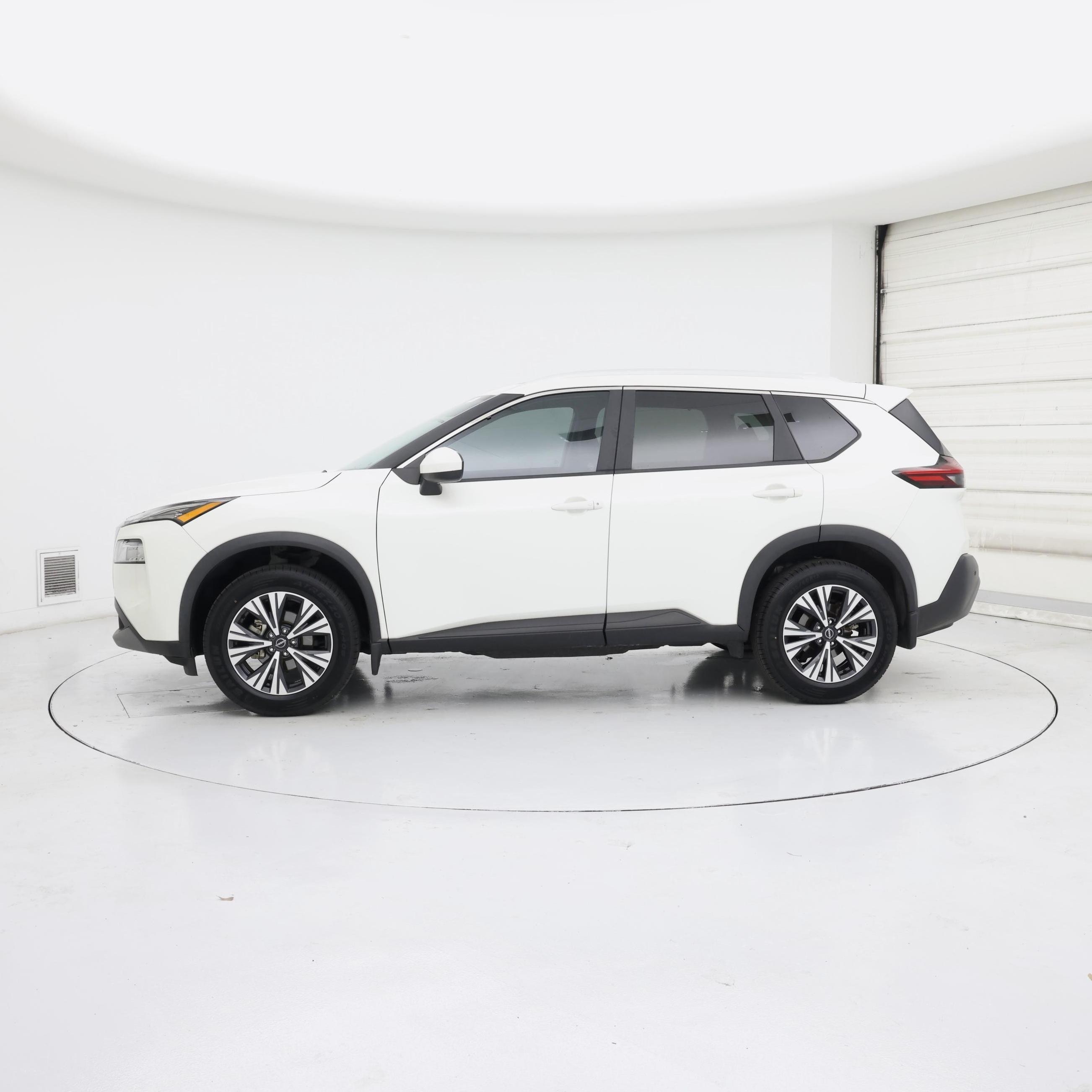 Thumbnail: 2023 Nissan Rogue - 3