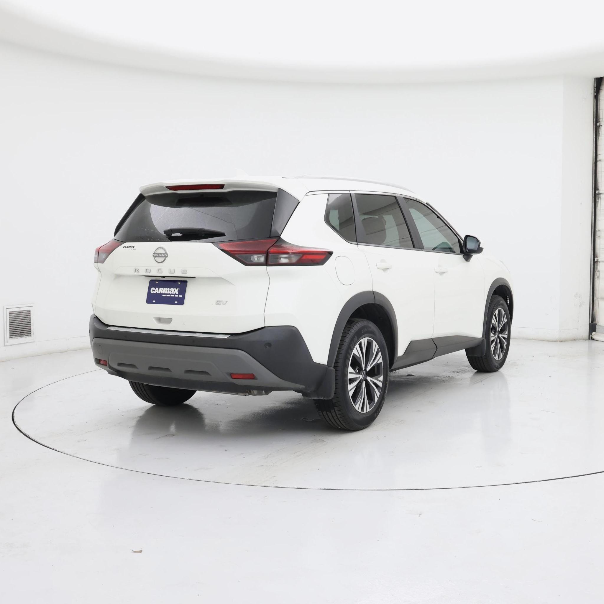 Thumbnail: 2023 Nissan Rogue - 8