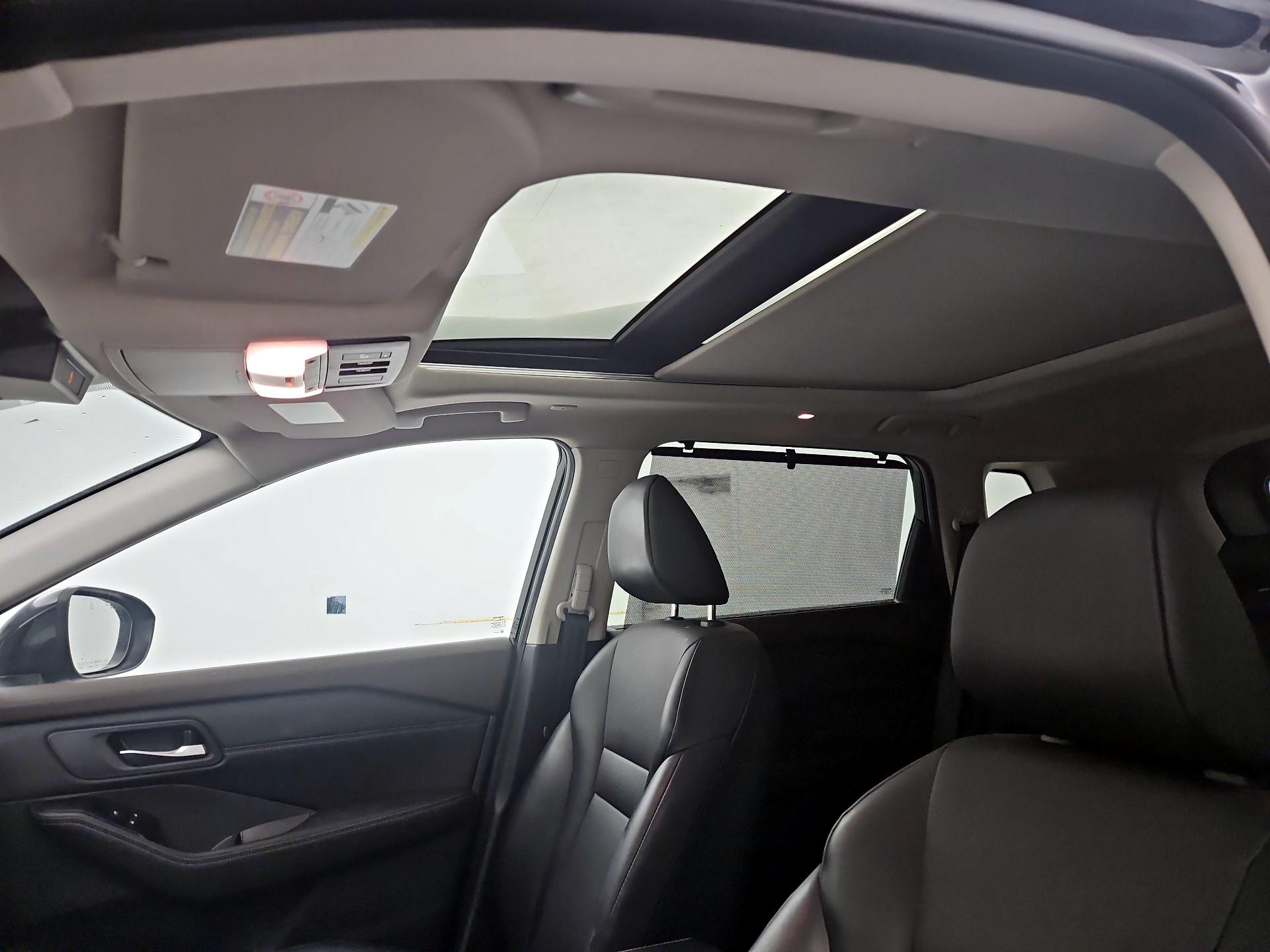 Thumbnail: 2023 Nissan Rogue - 19