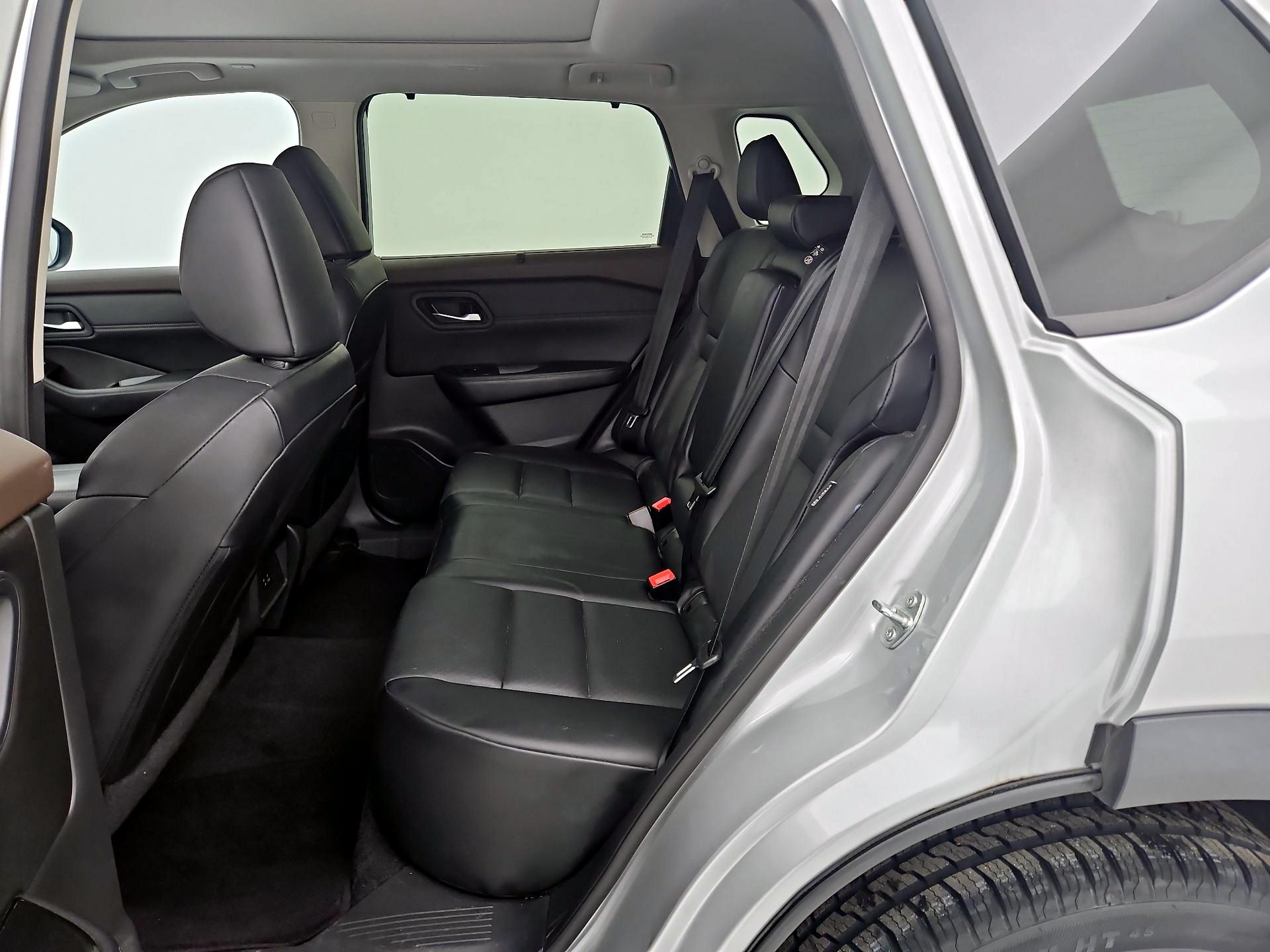 Thumbnail: 2023 Nissan Rogue - 20