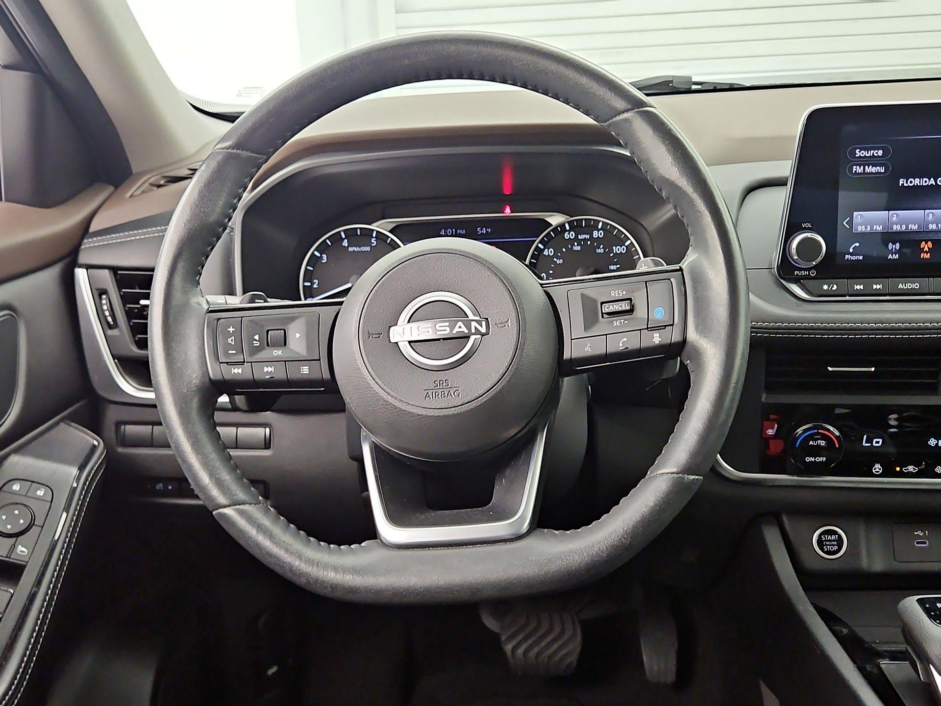 Thumbnail: 2023 Nissan Rogue - 10