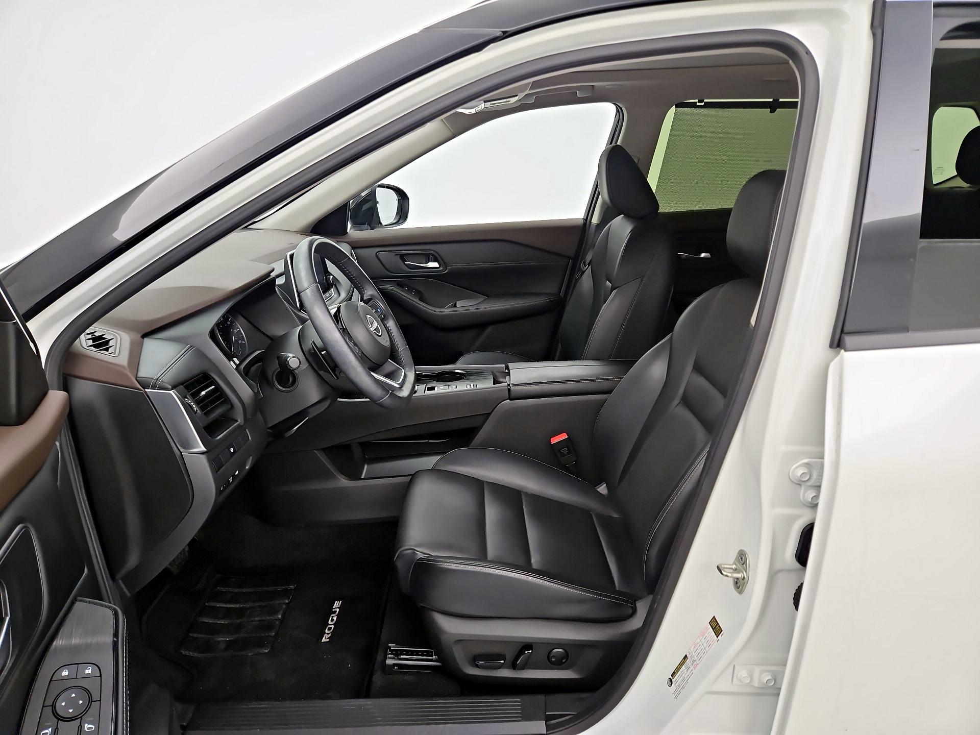 Thumbnail: 2023 Nissan Rogue - 11