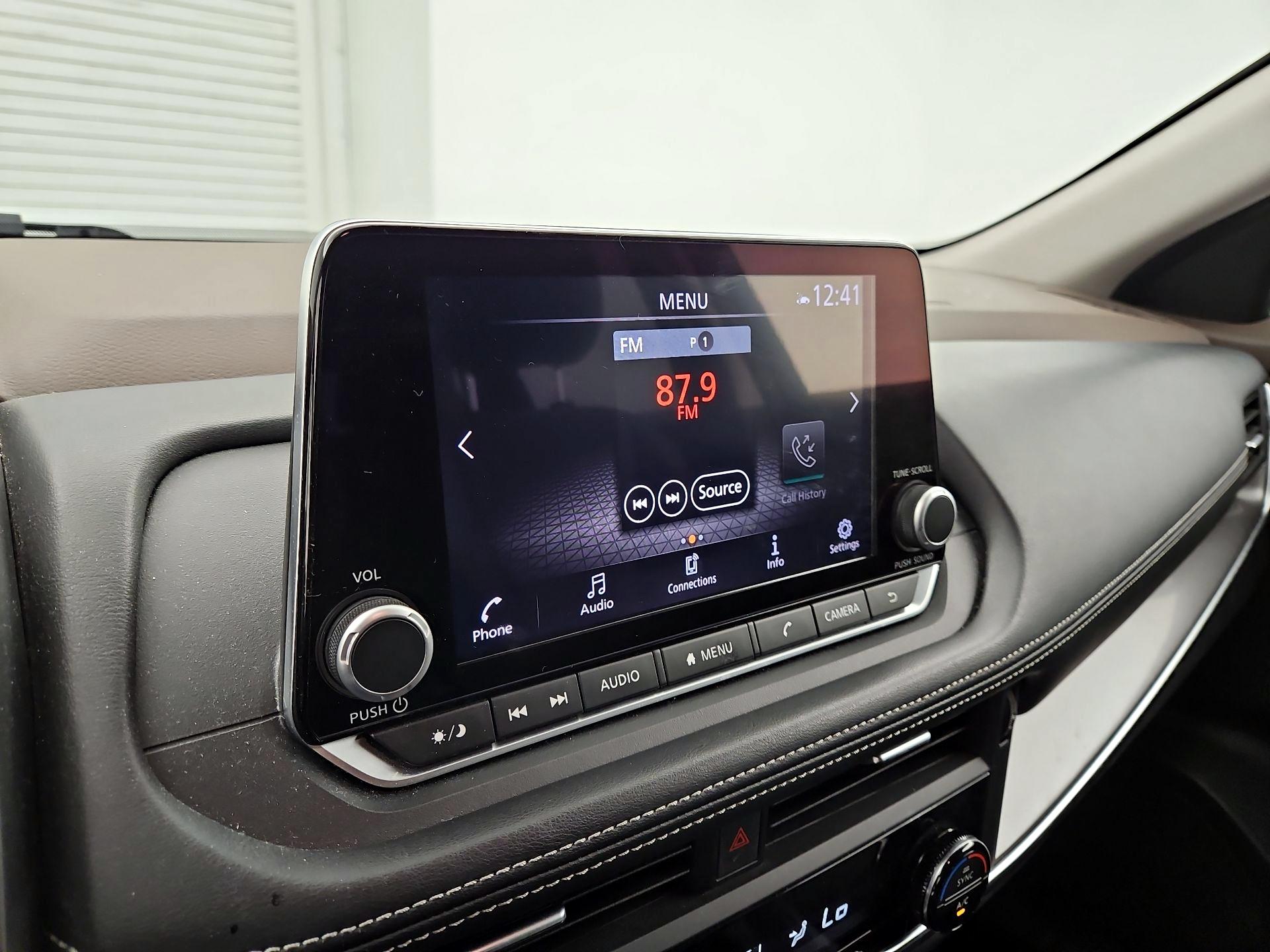 Thumbnail: 2023 Nissan Rogue - 15