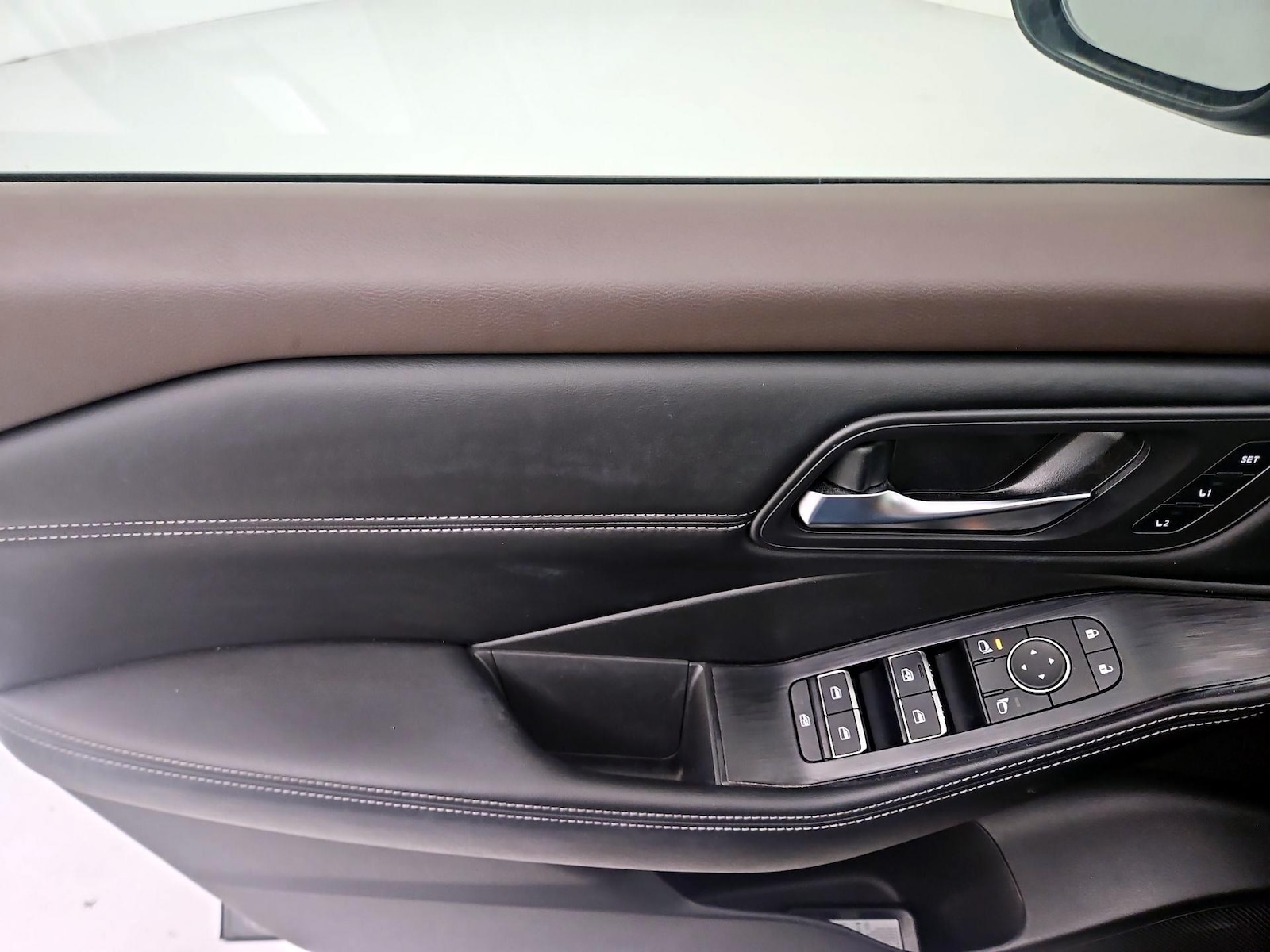 2023 Nissan Rogue SL - Photo 13