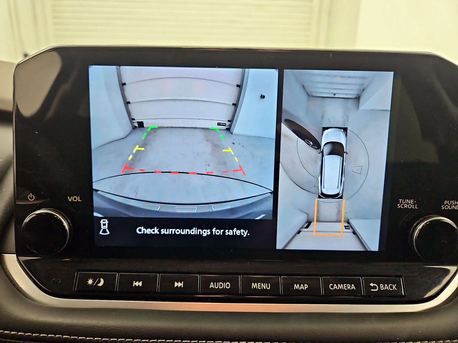 Thumbnail: 2023 Nissan Rogue - 15