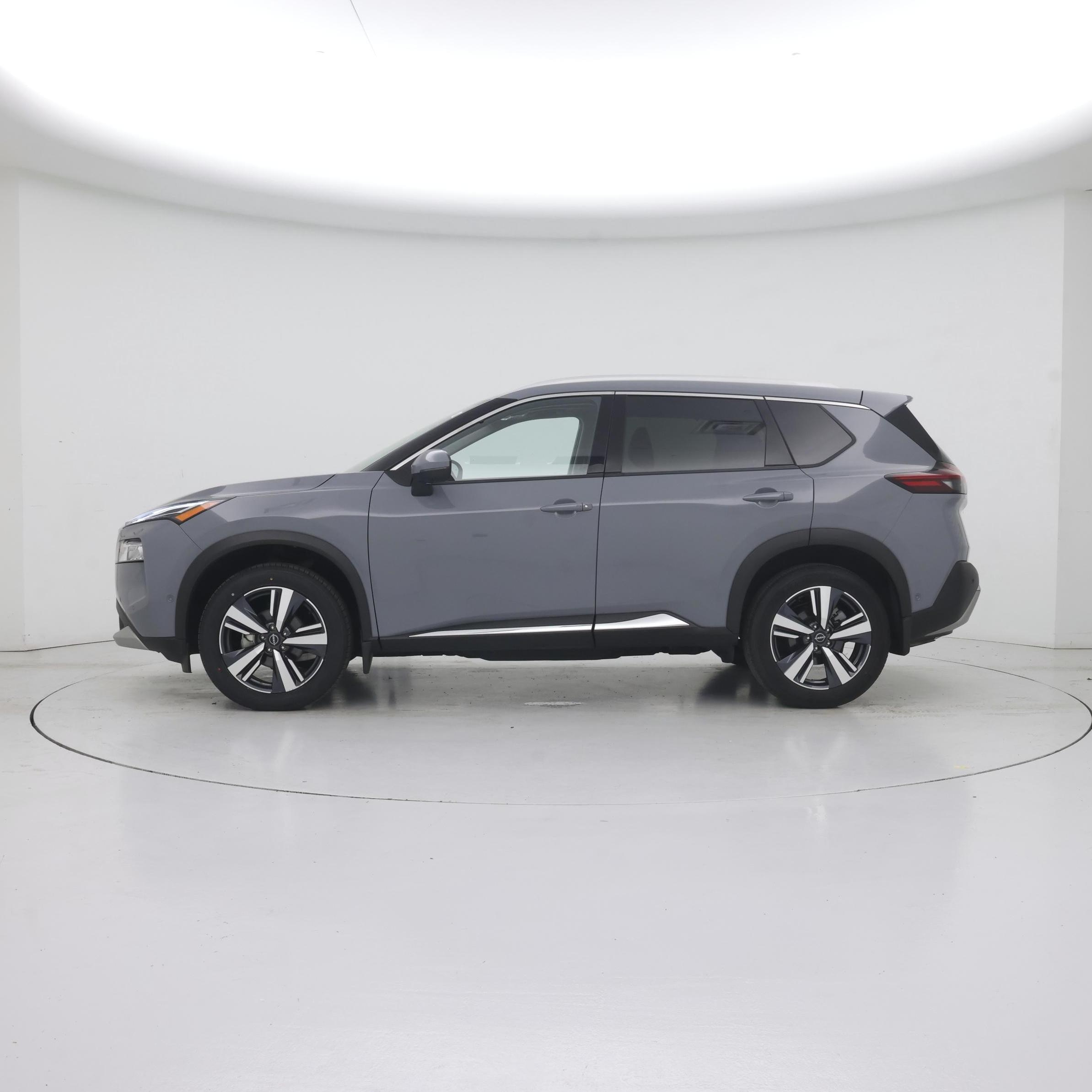 Thumbnail: 2023 Nissan Rogue - 3