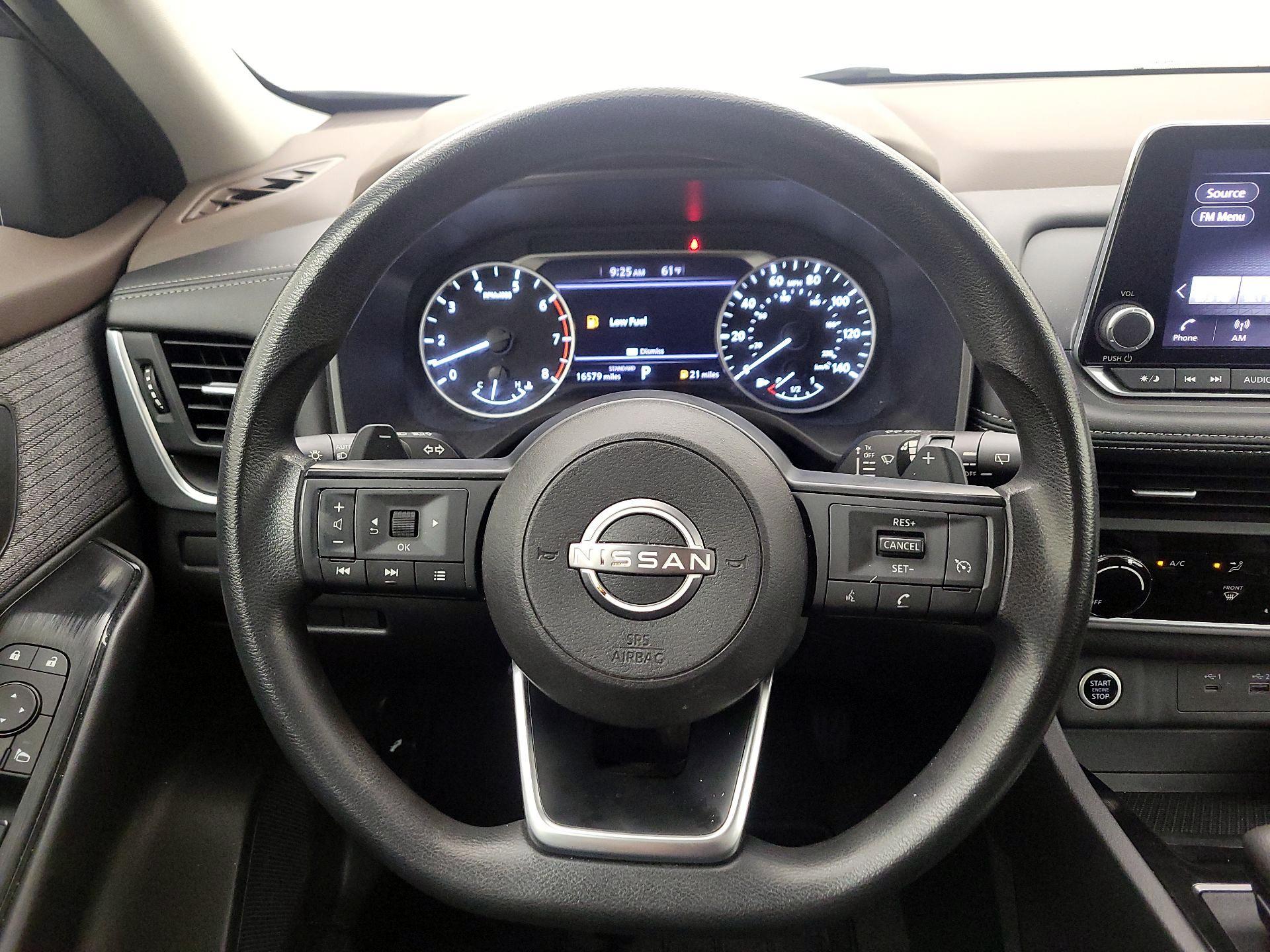 Thumbnail: 2023 Nissan Rogue - 10