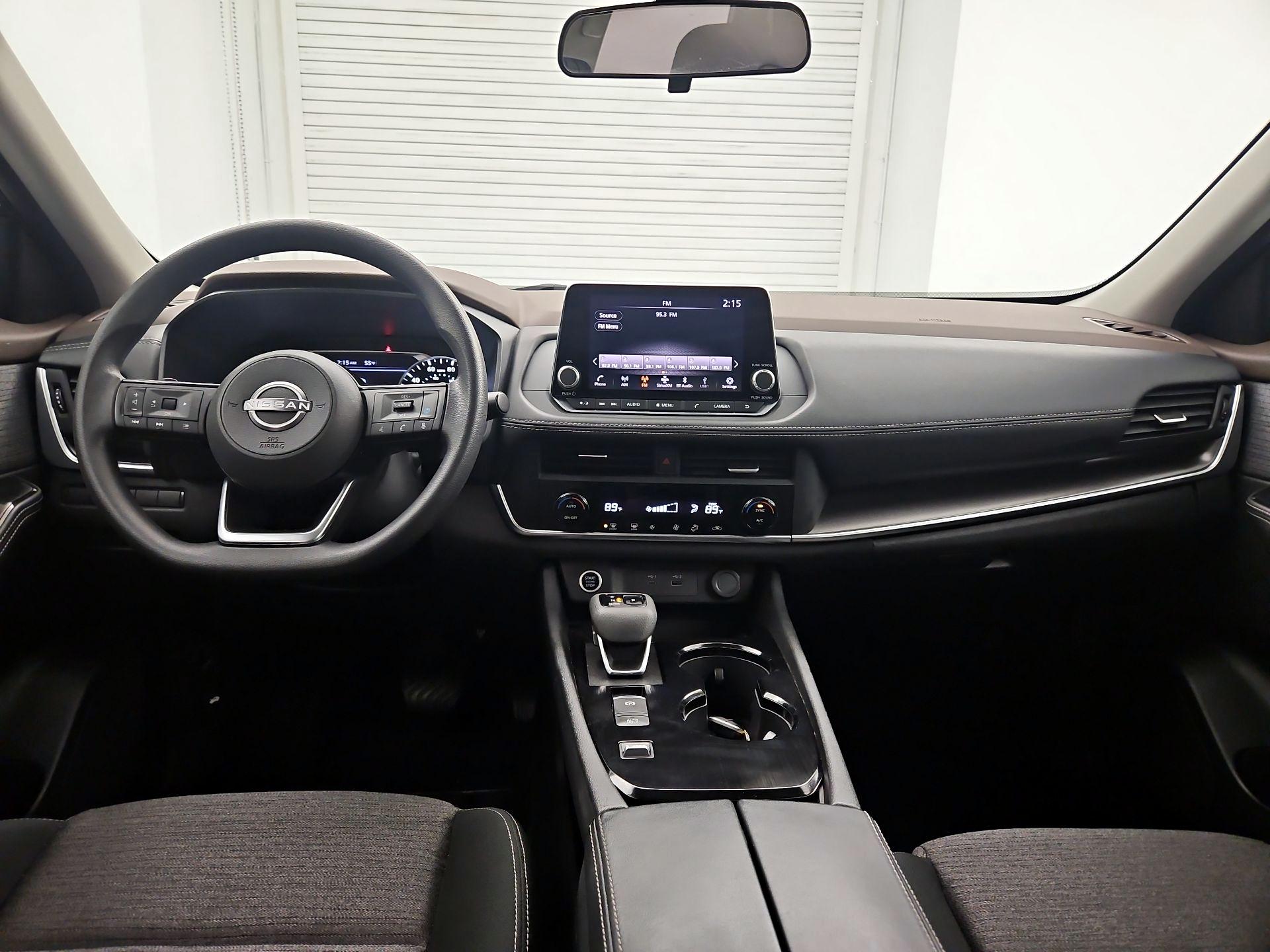 Thumbnail: 2023 Nissan Rogue - 9