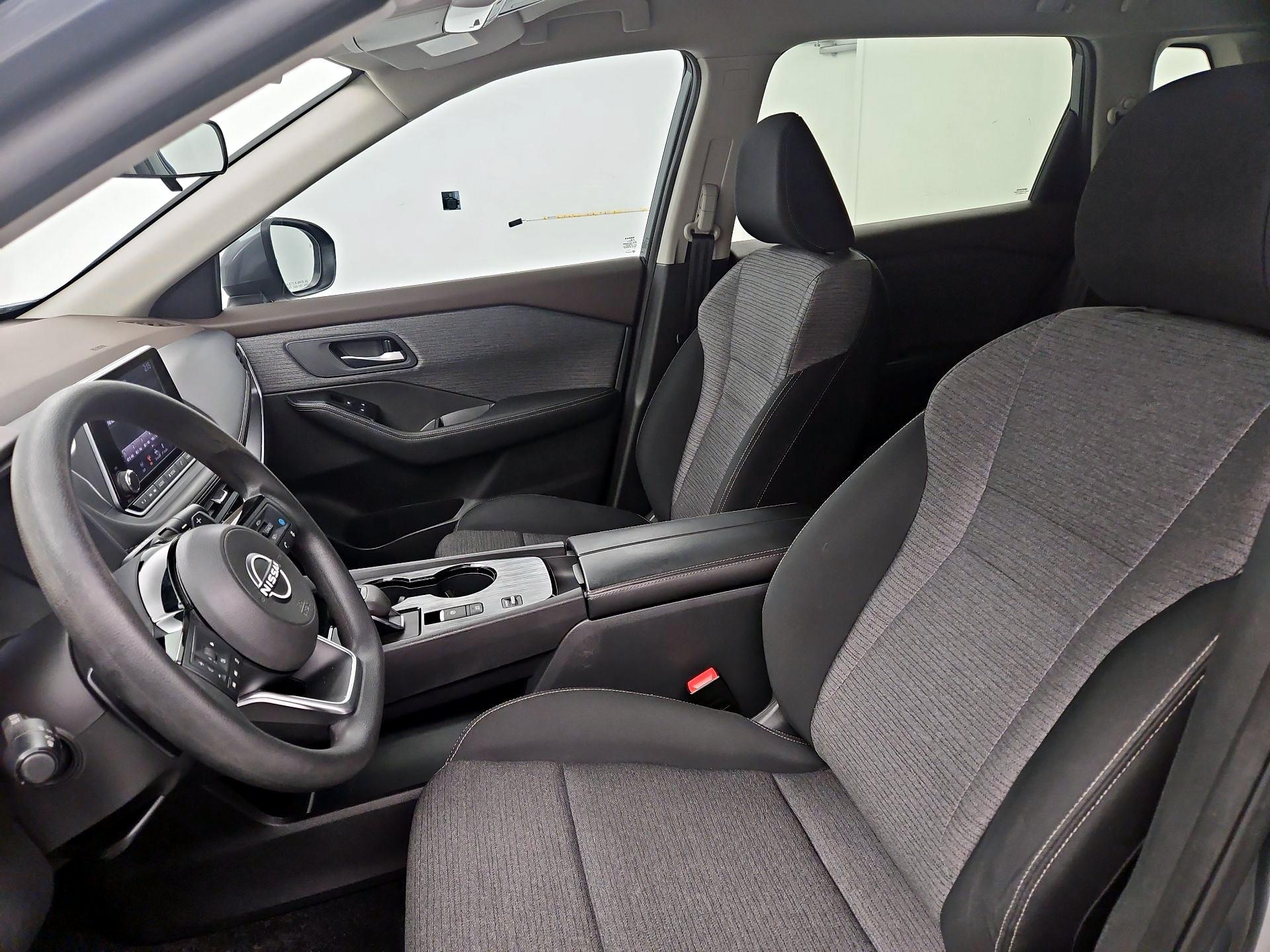 Thumbnail: 2023 Nissan Rogue - 11