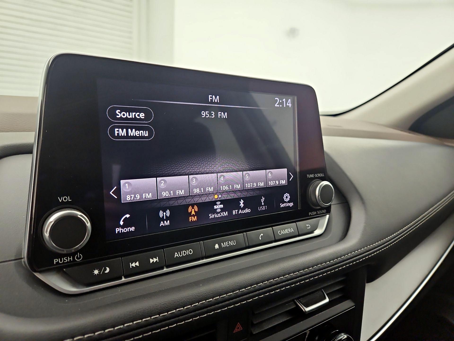 Thumbnail: 2023 Nissan Rogue - 15