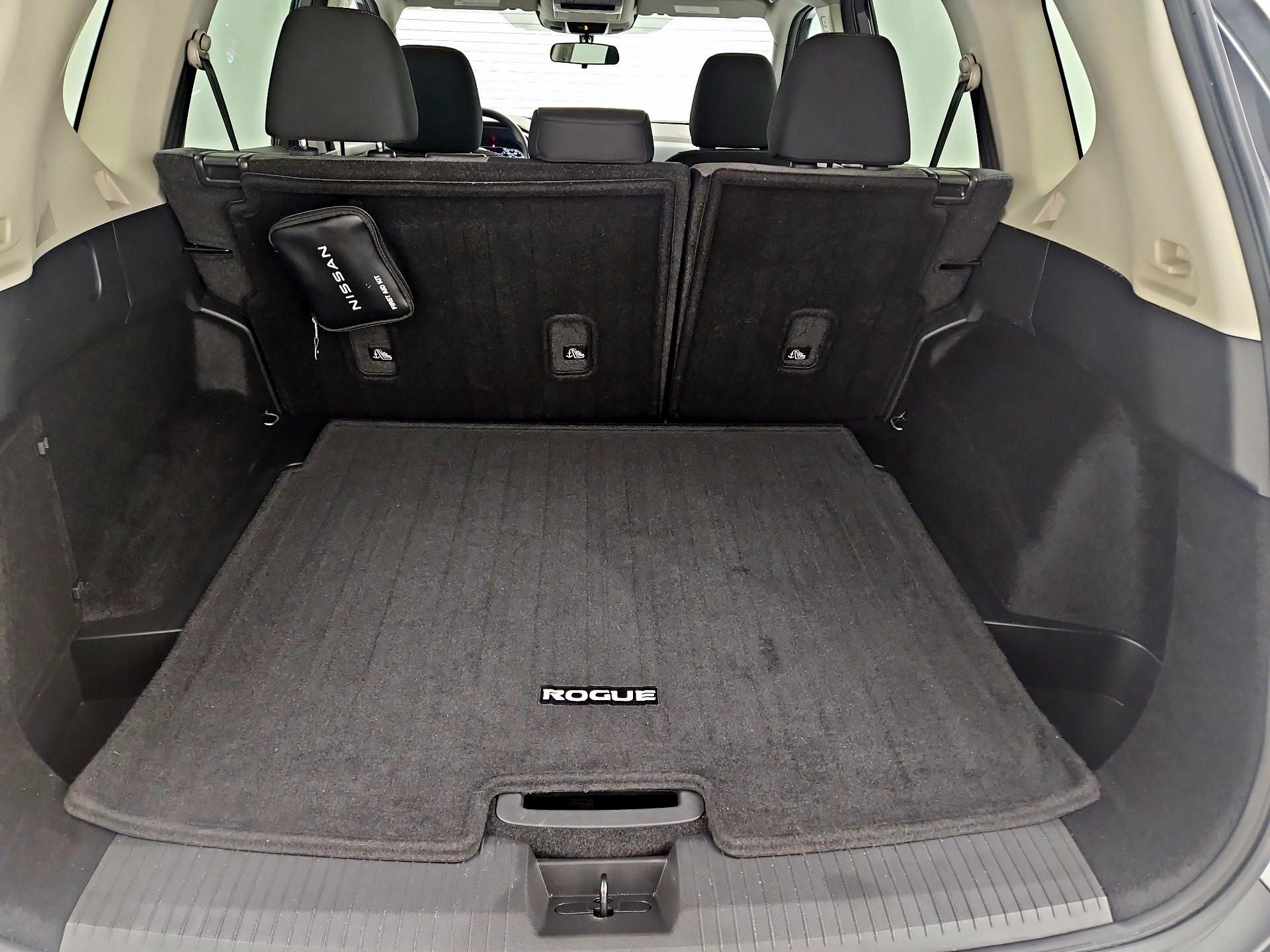 Thumbnail: 2023 Nissan Rogue - 20