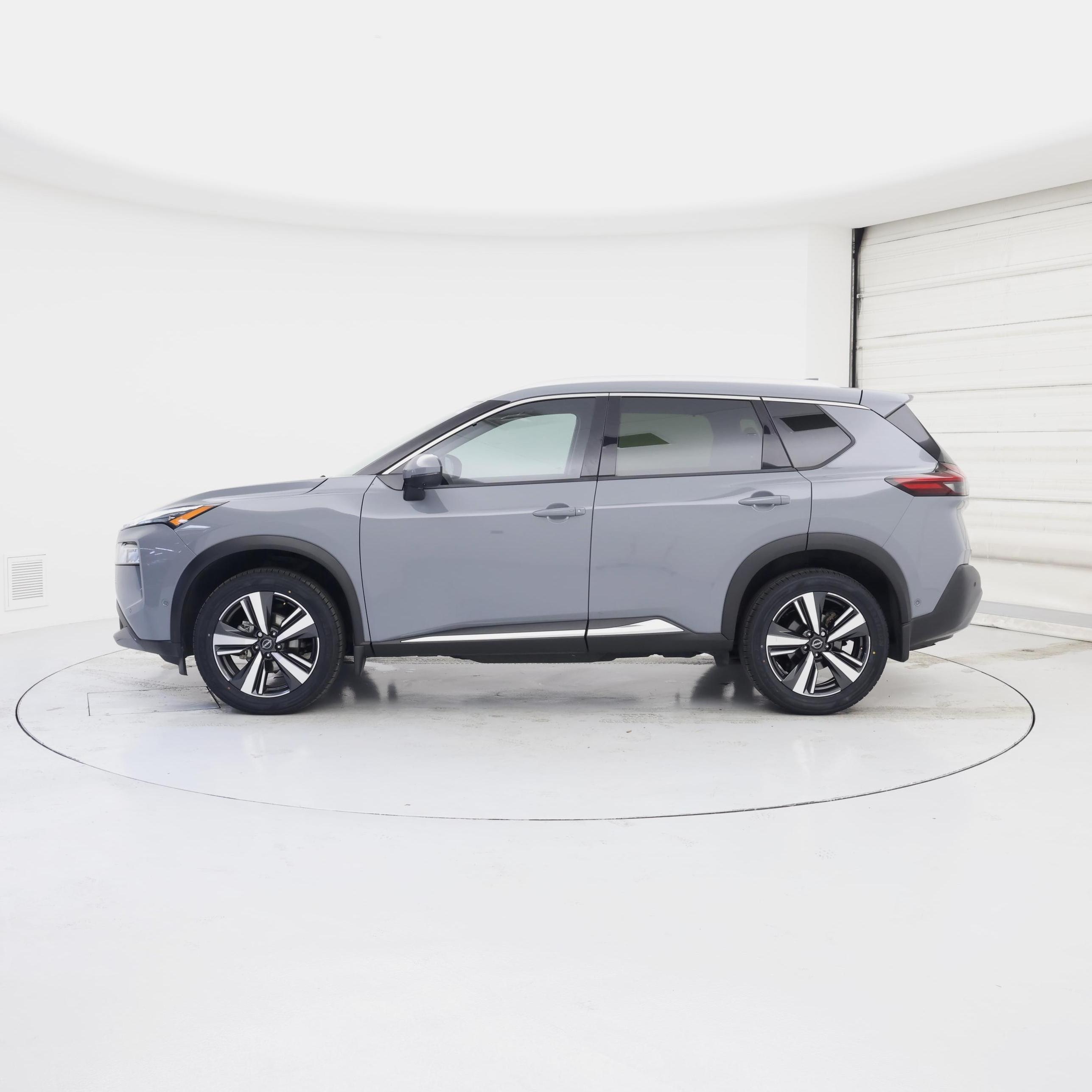 Thumbnail: 2023 Nissan Rogue - 3