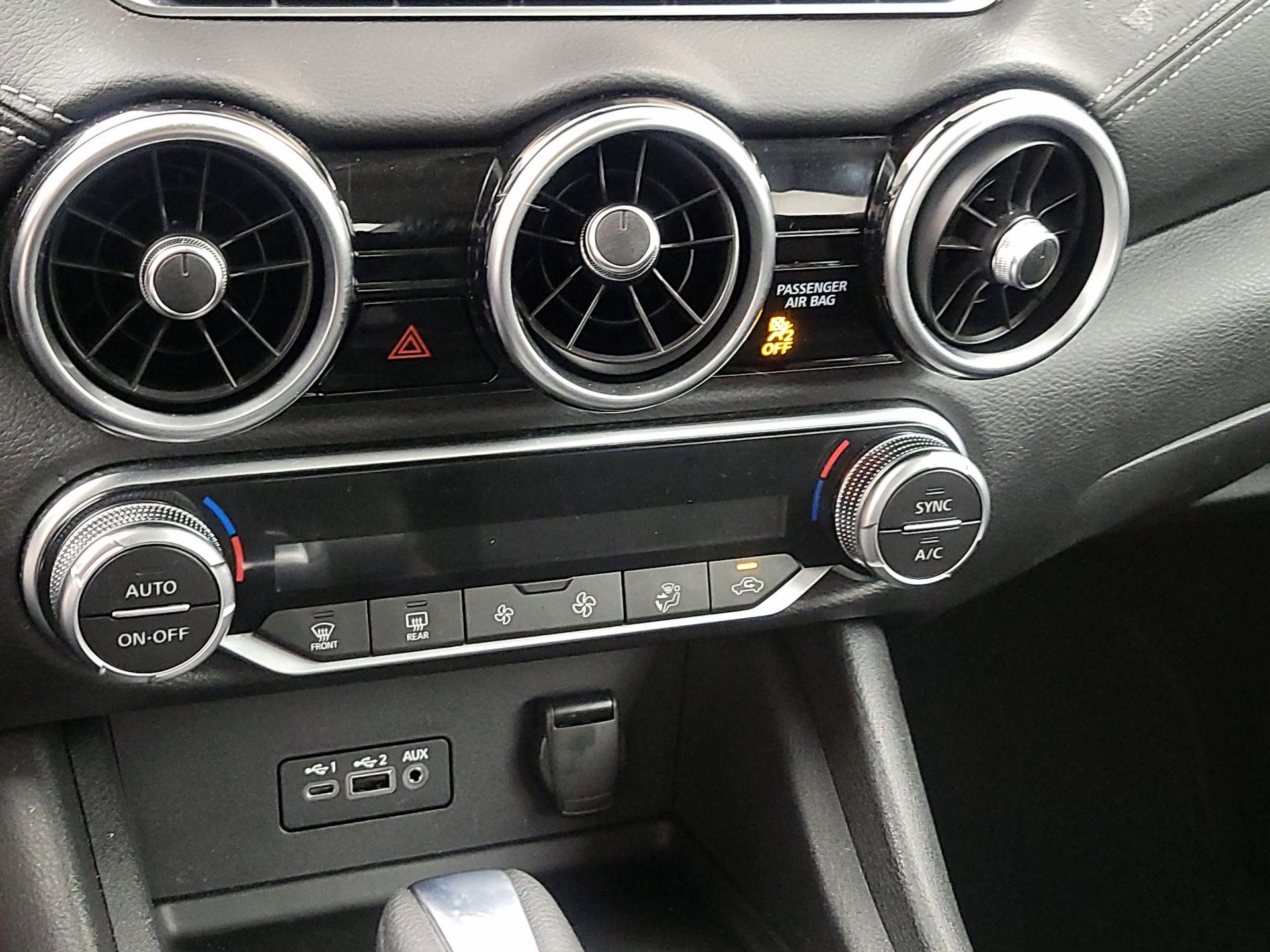 Thumbnail: 2021 Nissan Sentra - 16