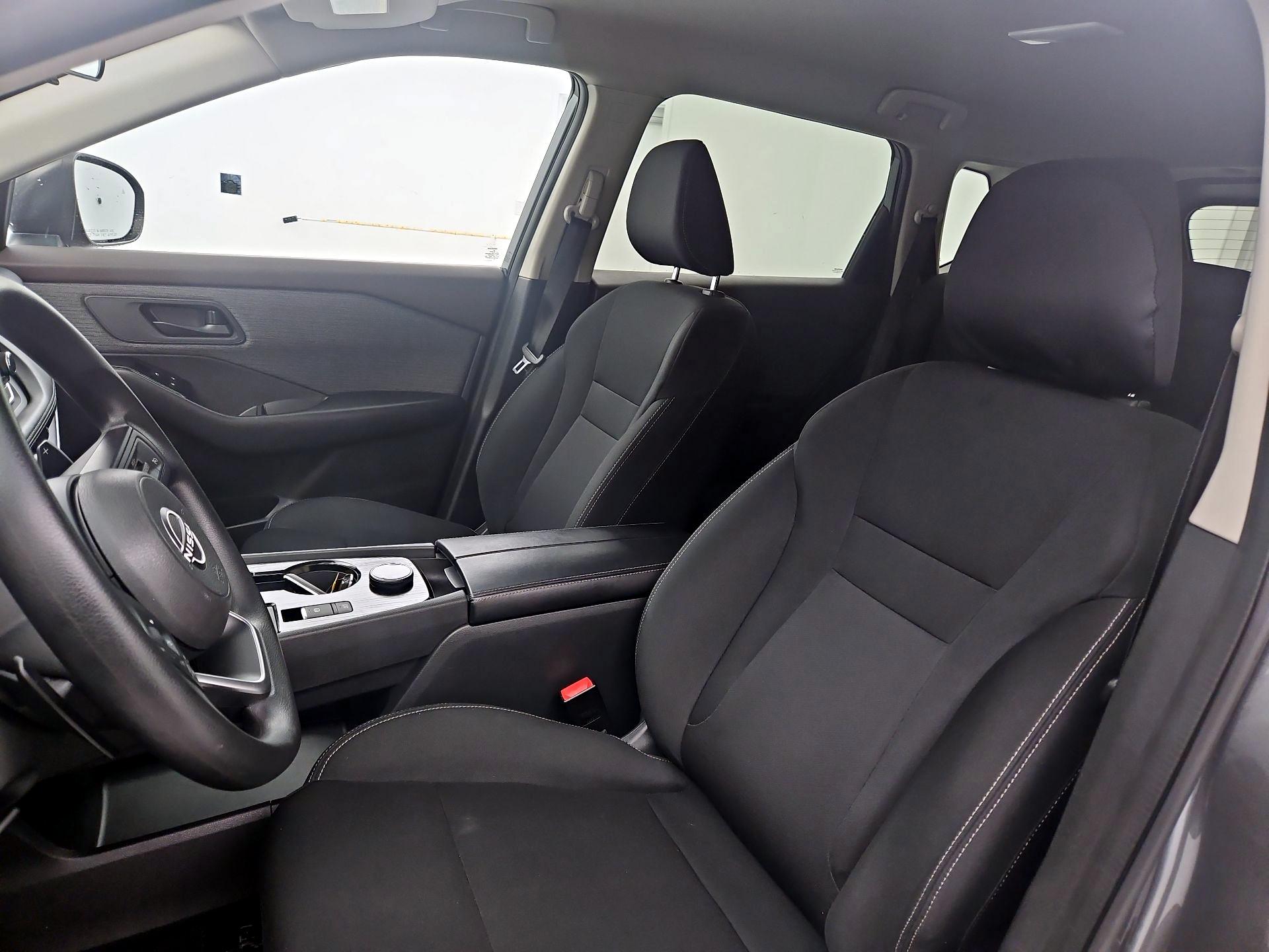 Thumbnail: 2023 Nissan Rogue - 11