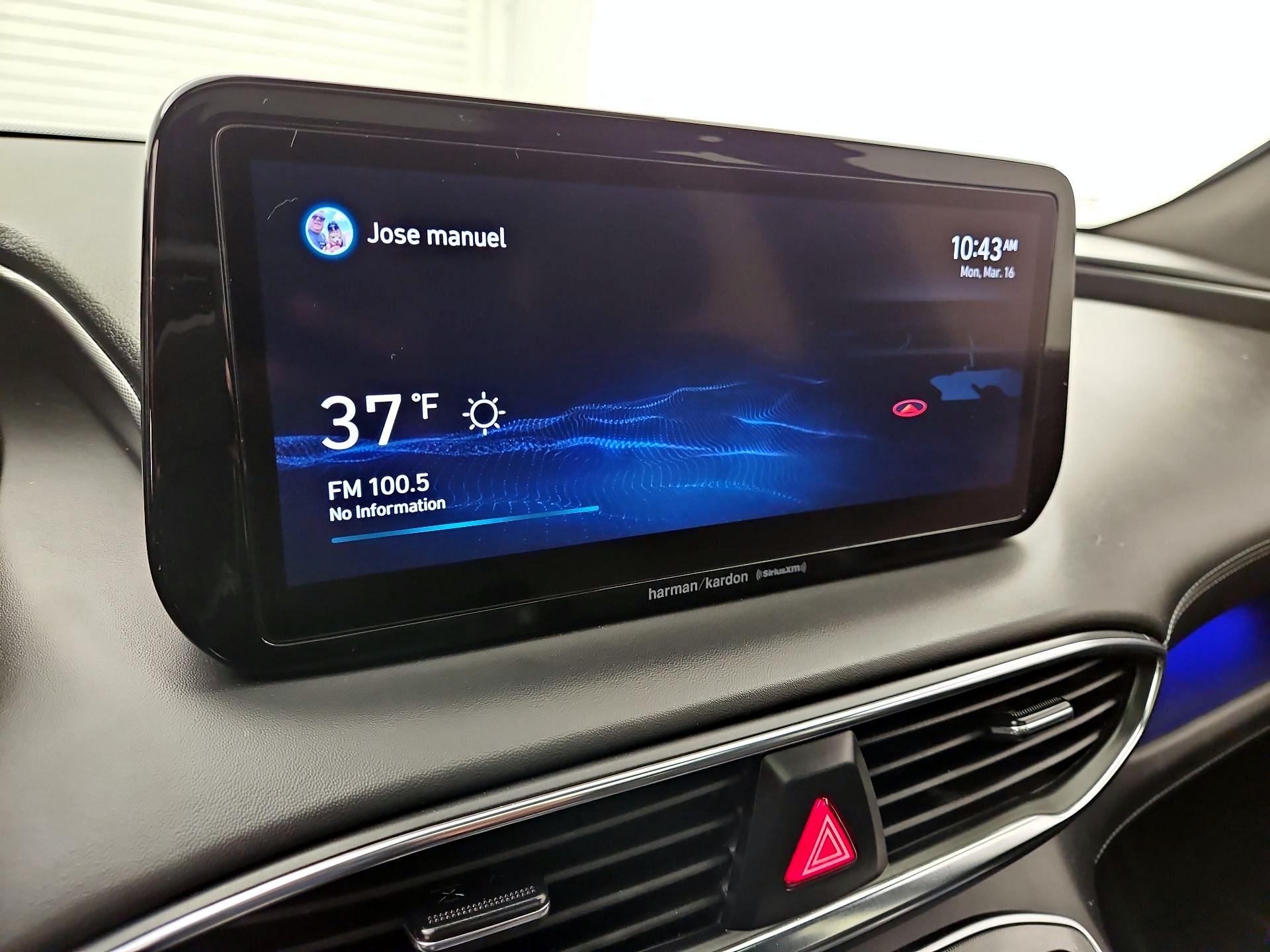 Thumbnail: 2022 Hyundai Santa Fe - 16