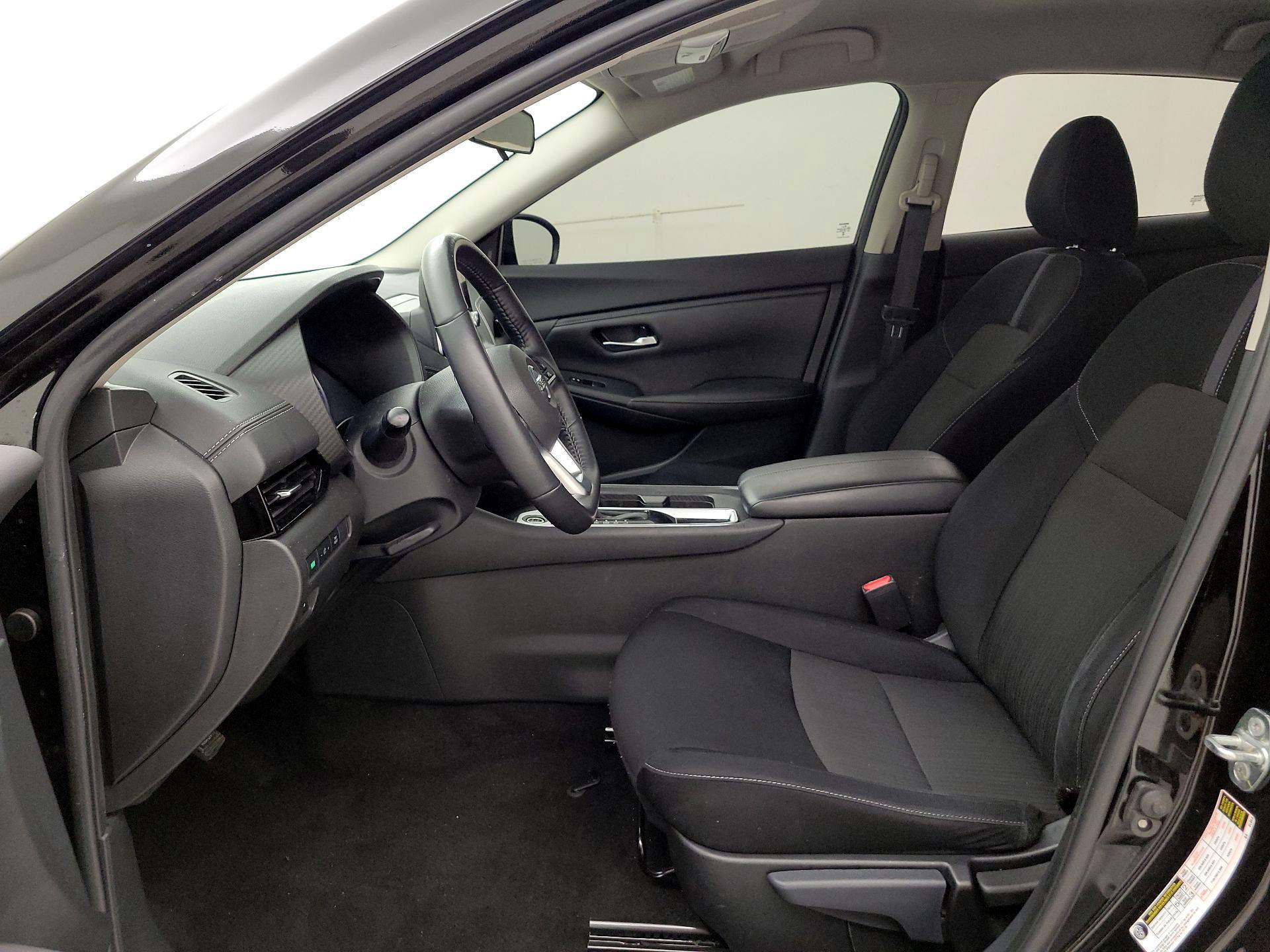 Thumbnail: 2022 Nissan Sentra - 9