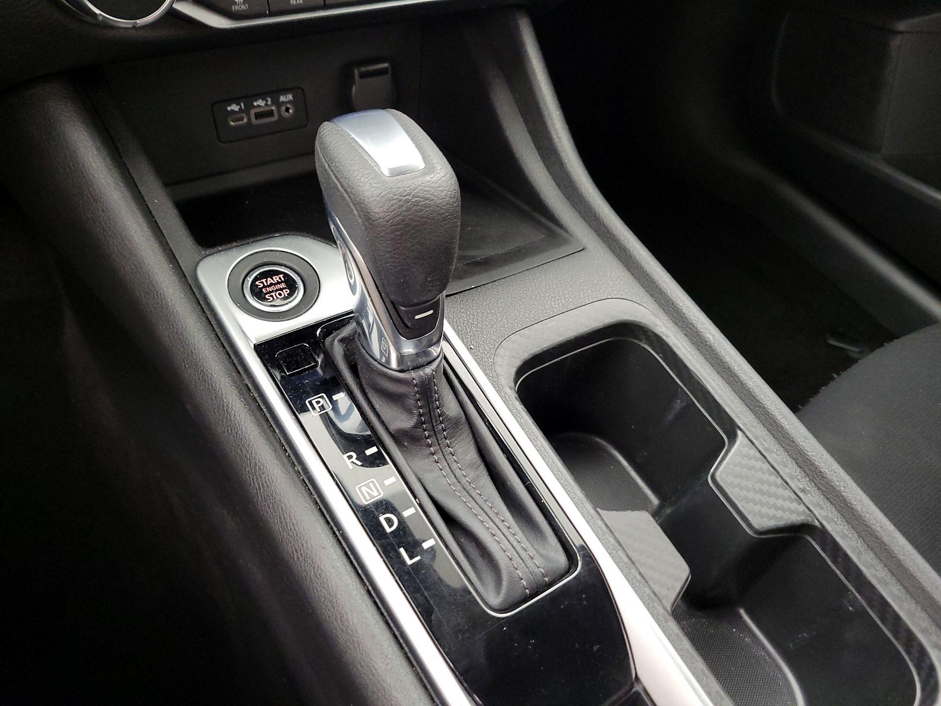 Thumbnail: 2022 Nissan Sentra - 15