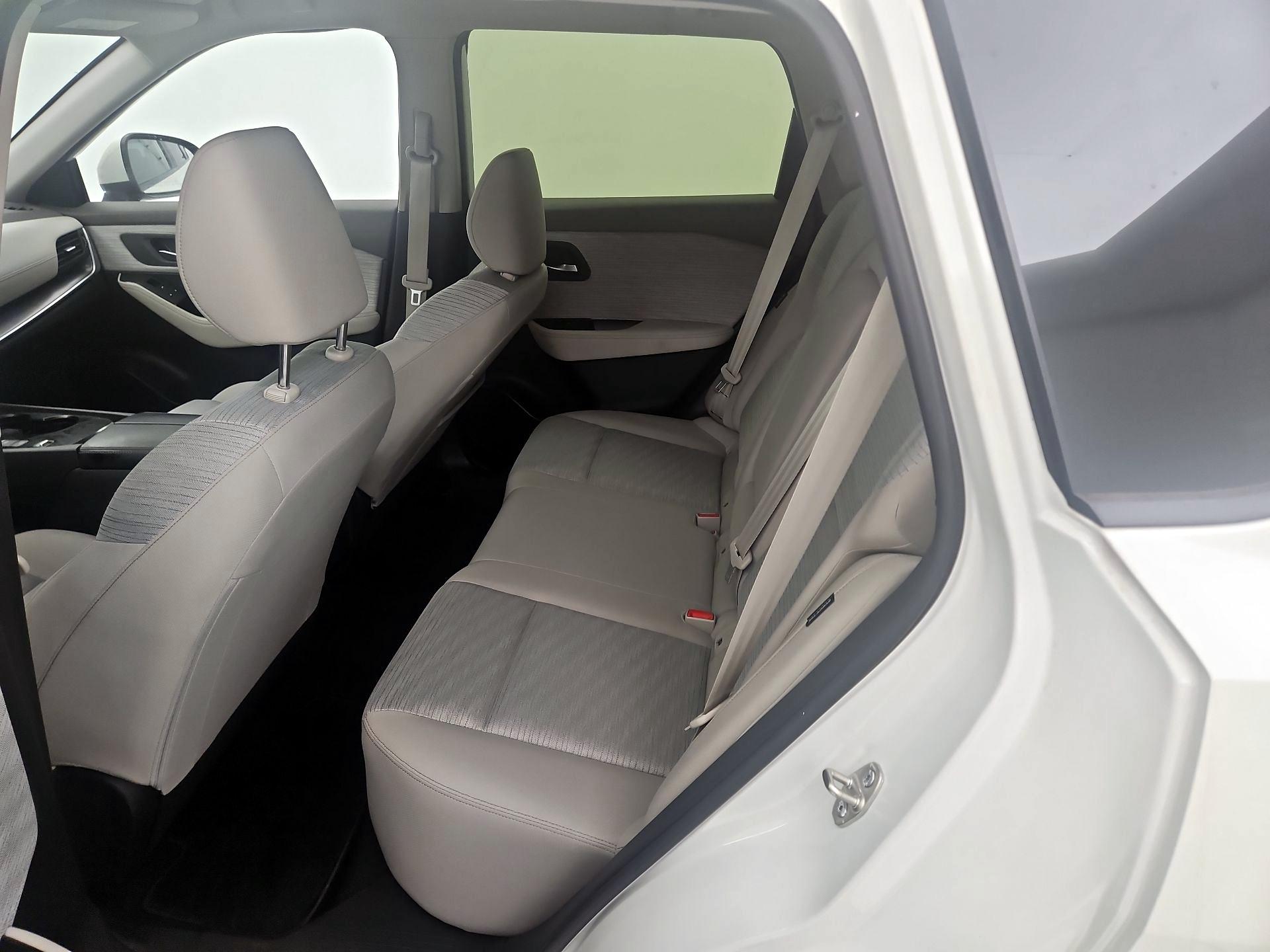 Thumbnail: 2023 Nissan Rogue - 19