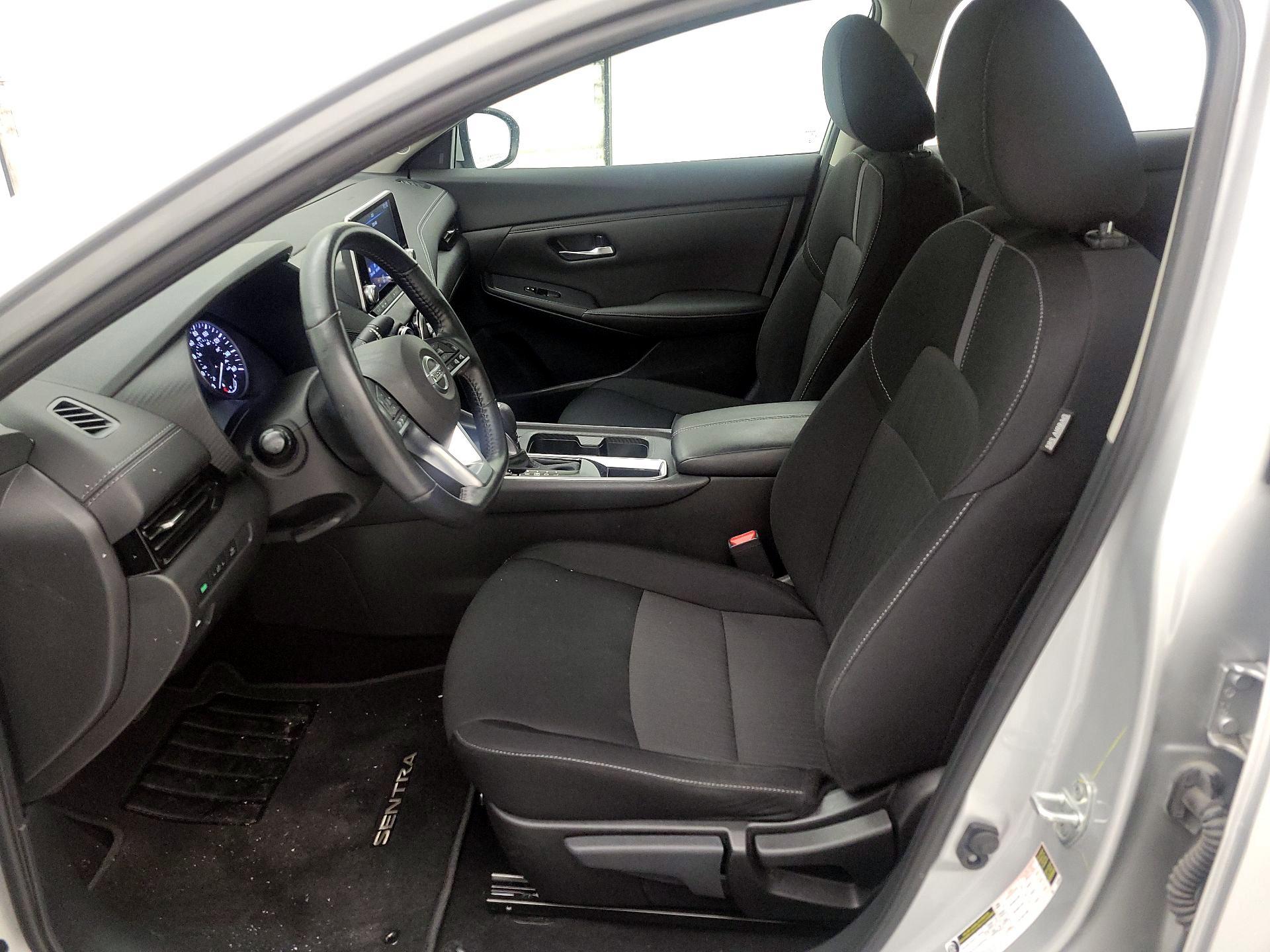 Thumbnail: 2023 Nissan Sentra - 11