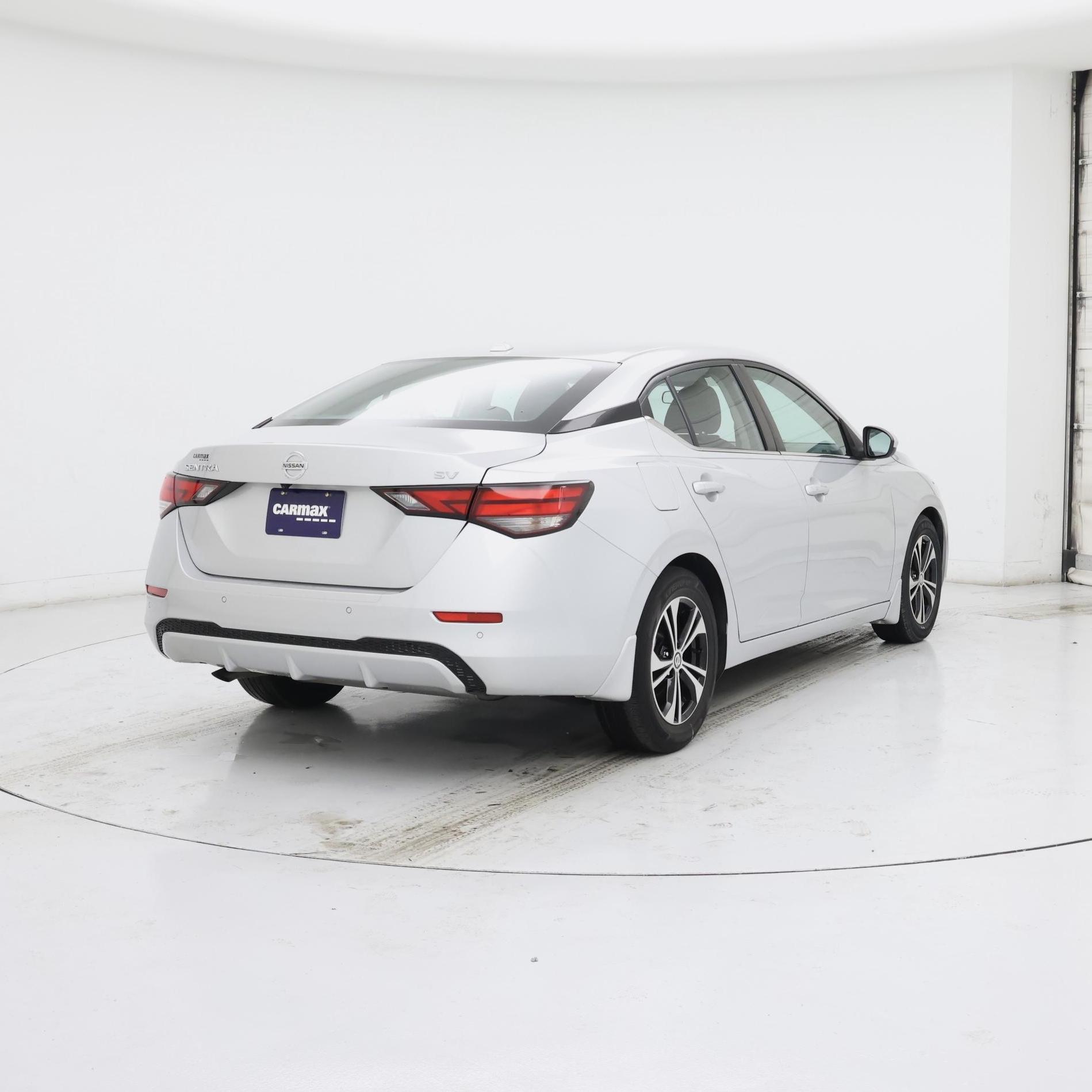 Thumbnail: 2023 Nissan Sentra - 8