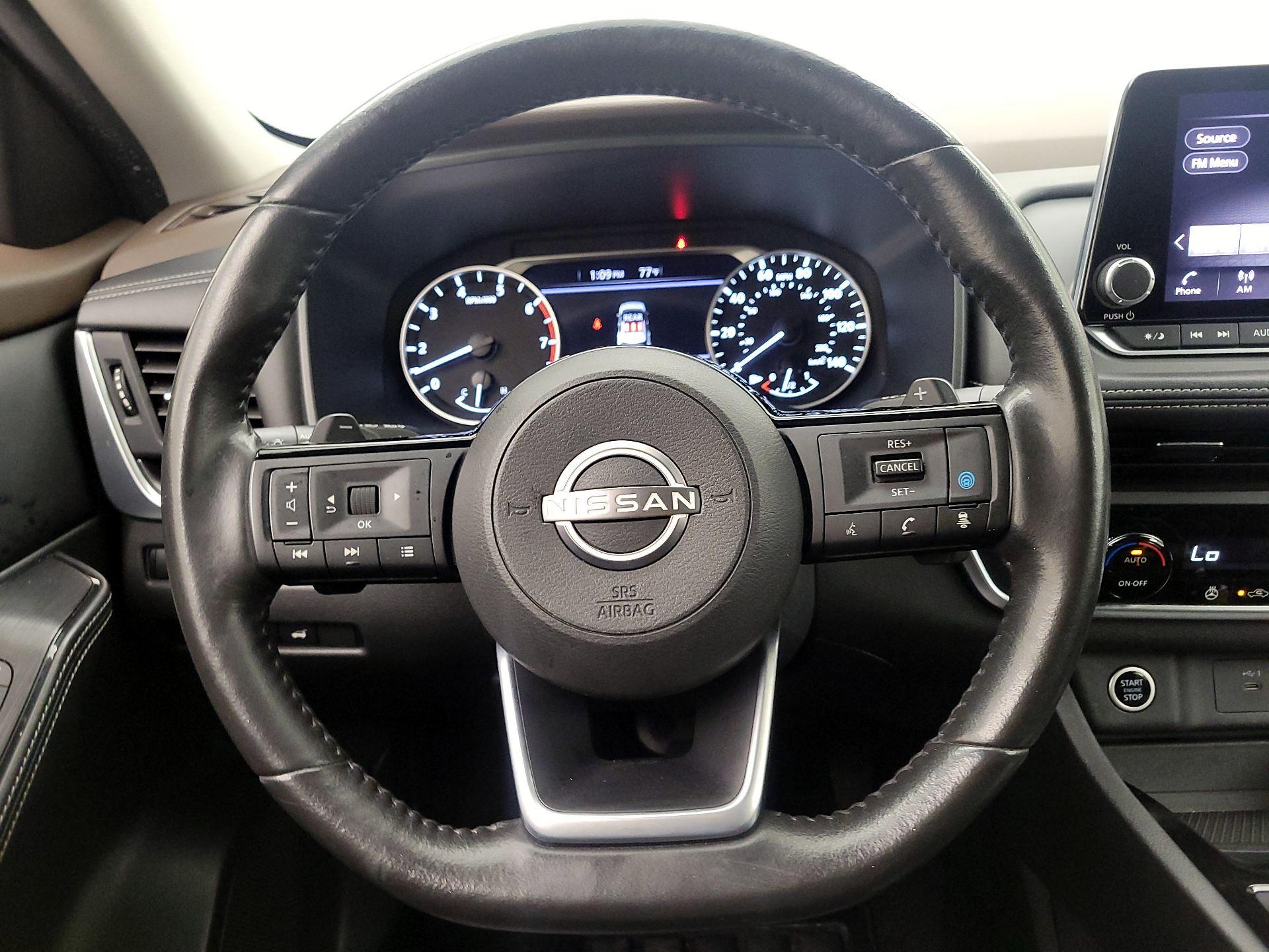 Thumbnail: 2023 Nissan Rogue - 10