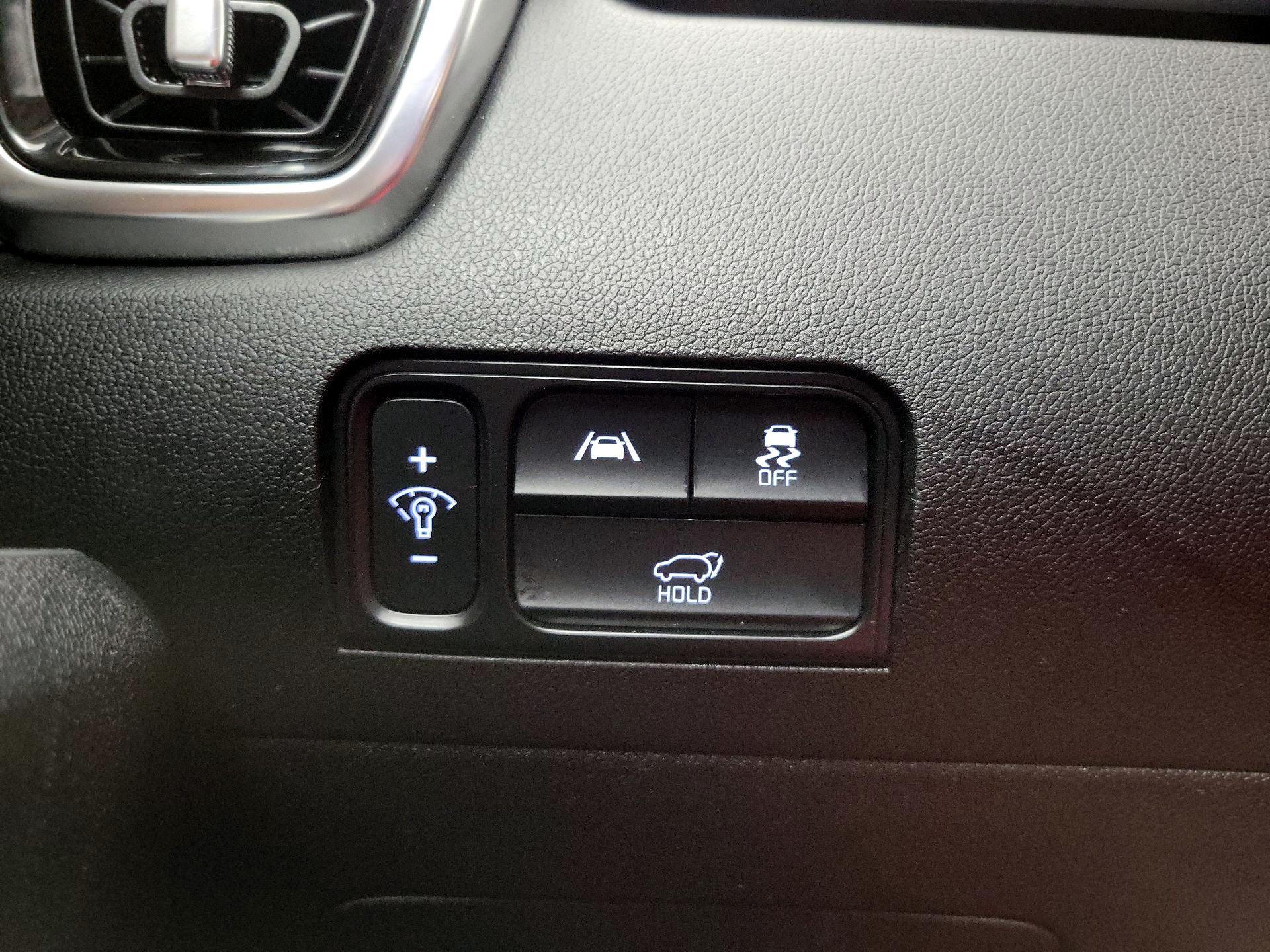 Thumbnail: 2023 Kia Sorento - 13