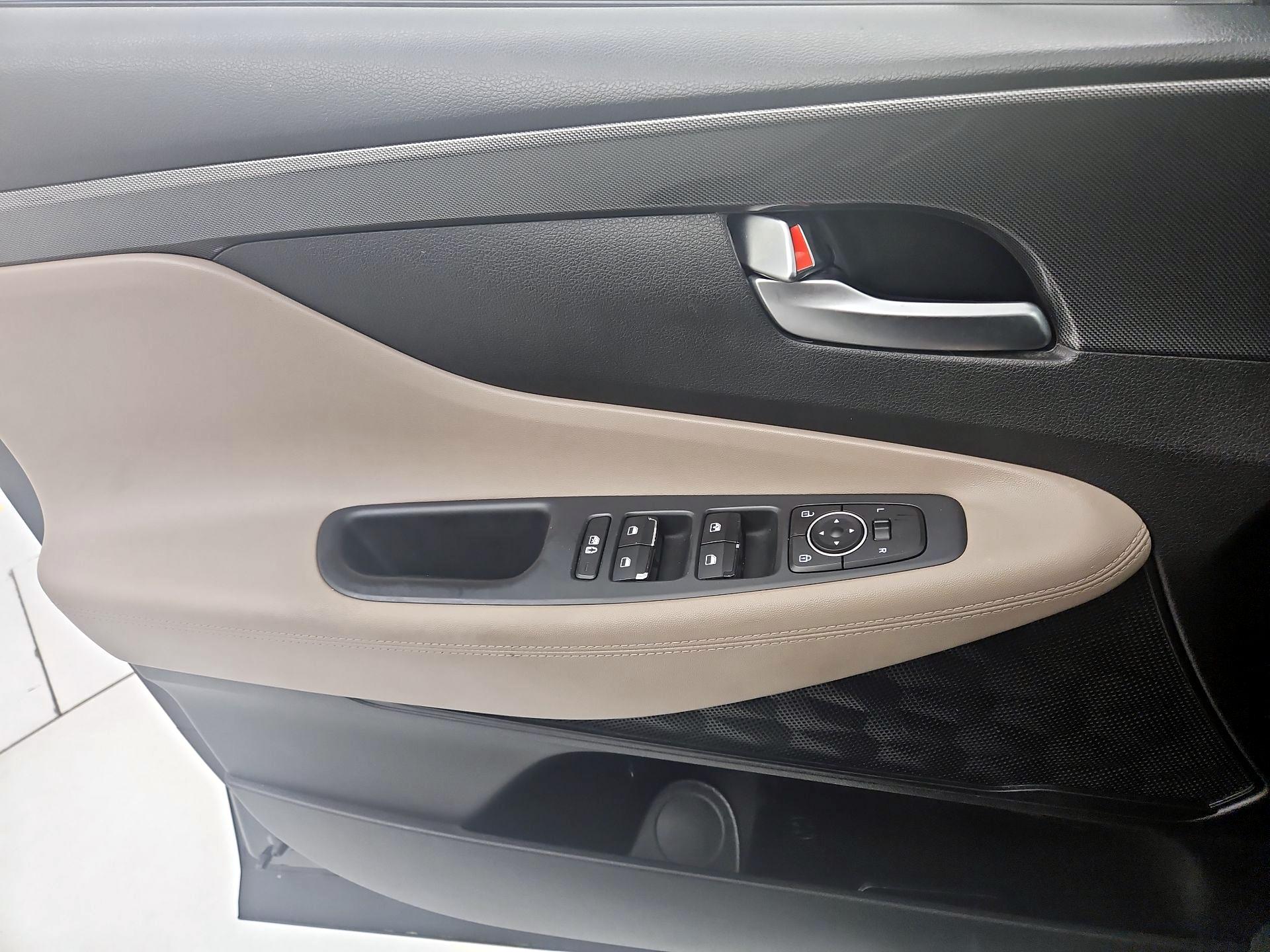 Thumbnail: 2023 Hyundai Santa Fe - 12