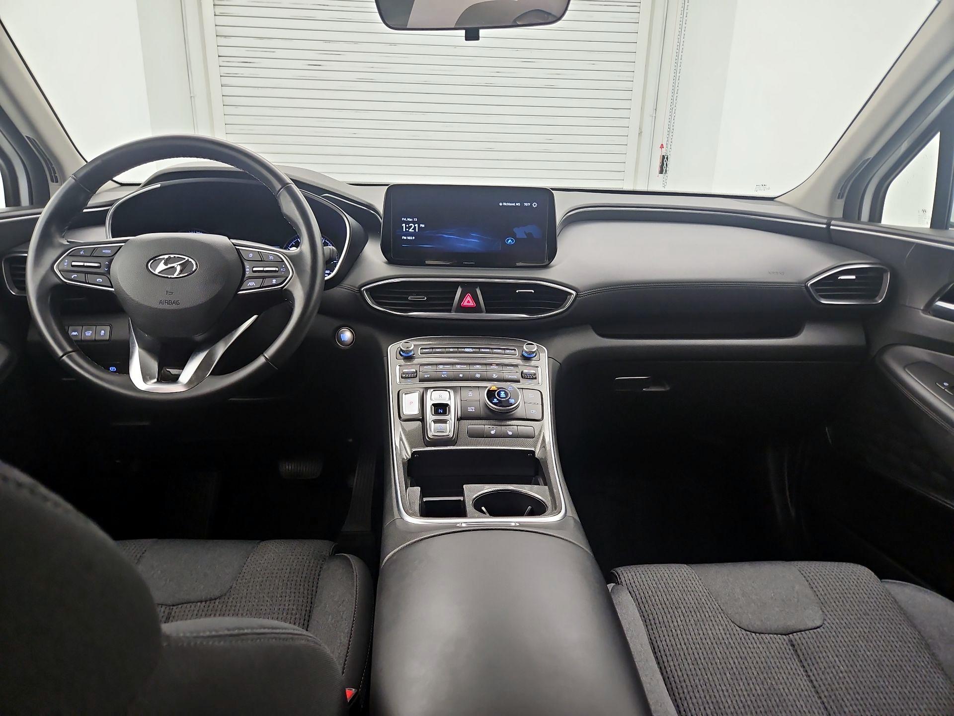 Thumbnail: 2023 Hyundai Santa Fe - 9