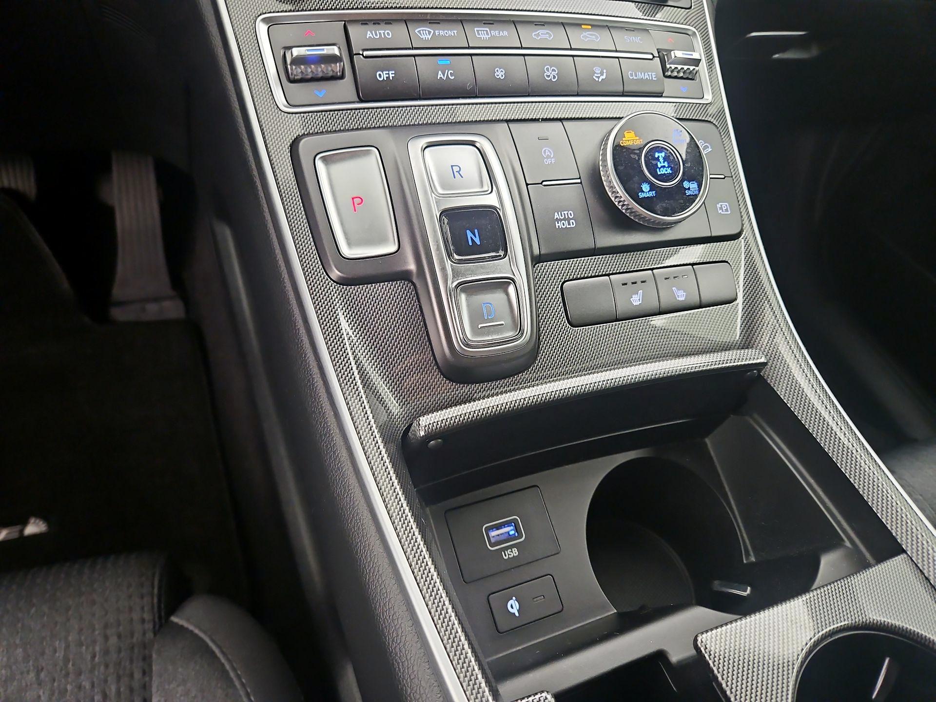 Thumbnail: 2023 Hyundai Santa Fe - 17