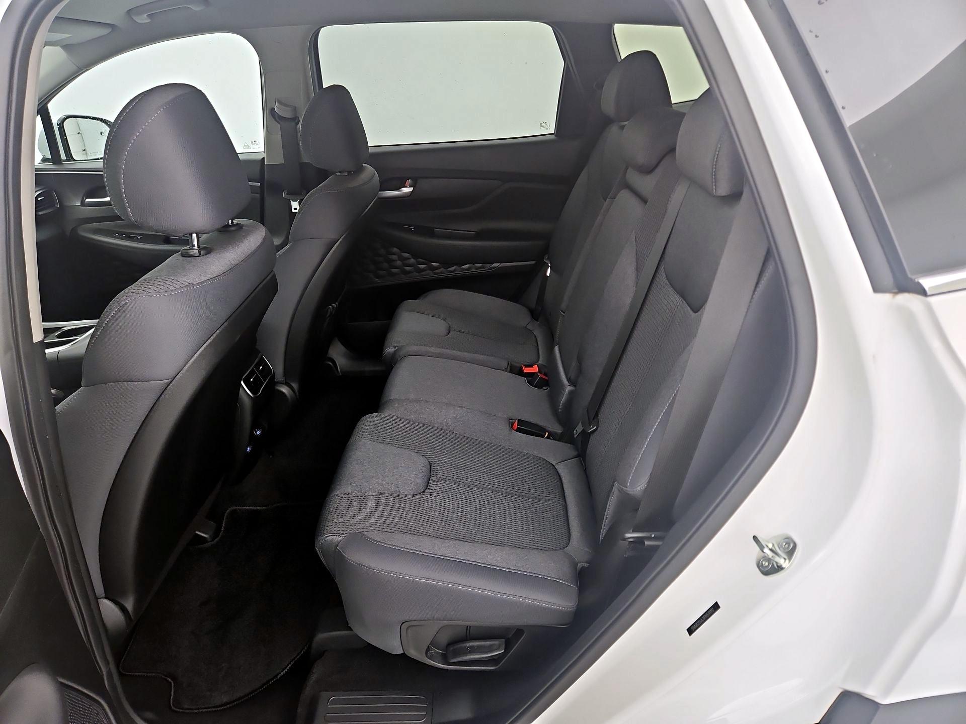 Thumbnail: 2023 Hyundai Santa Fe - 19