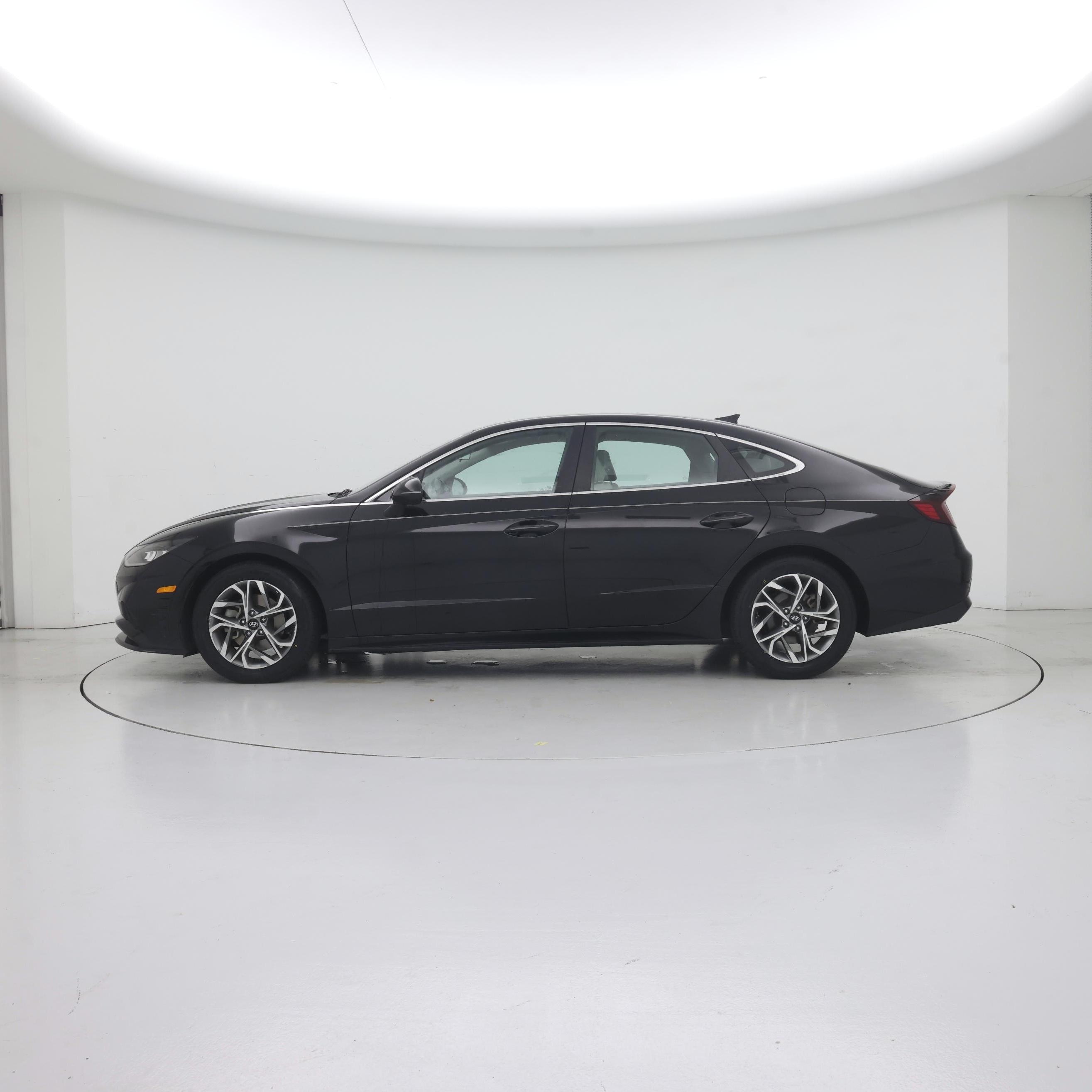 Thumbnail: 2022 Hyundai Sonata - 3