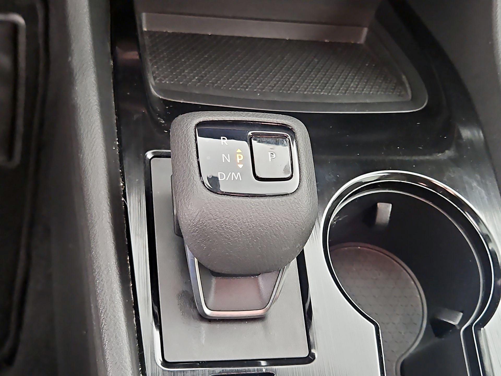 Thumbnail: 2023 Nissan Rogue - 17