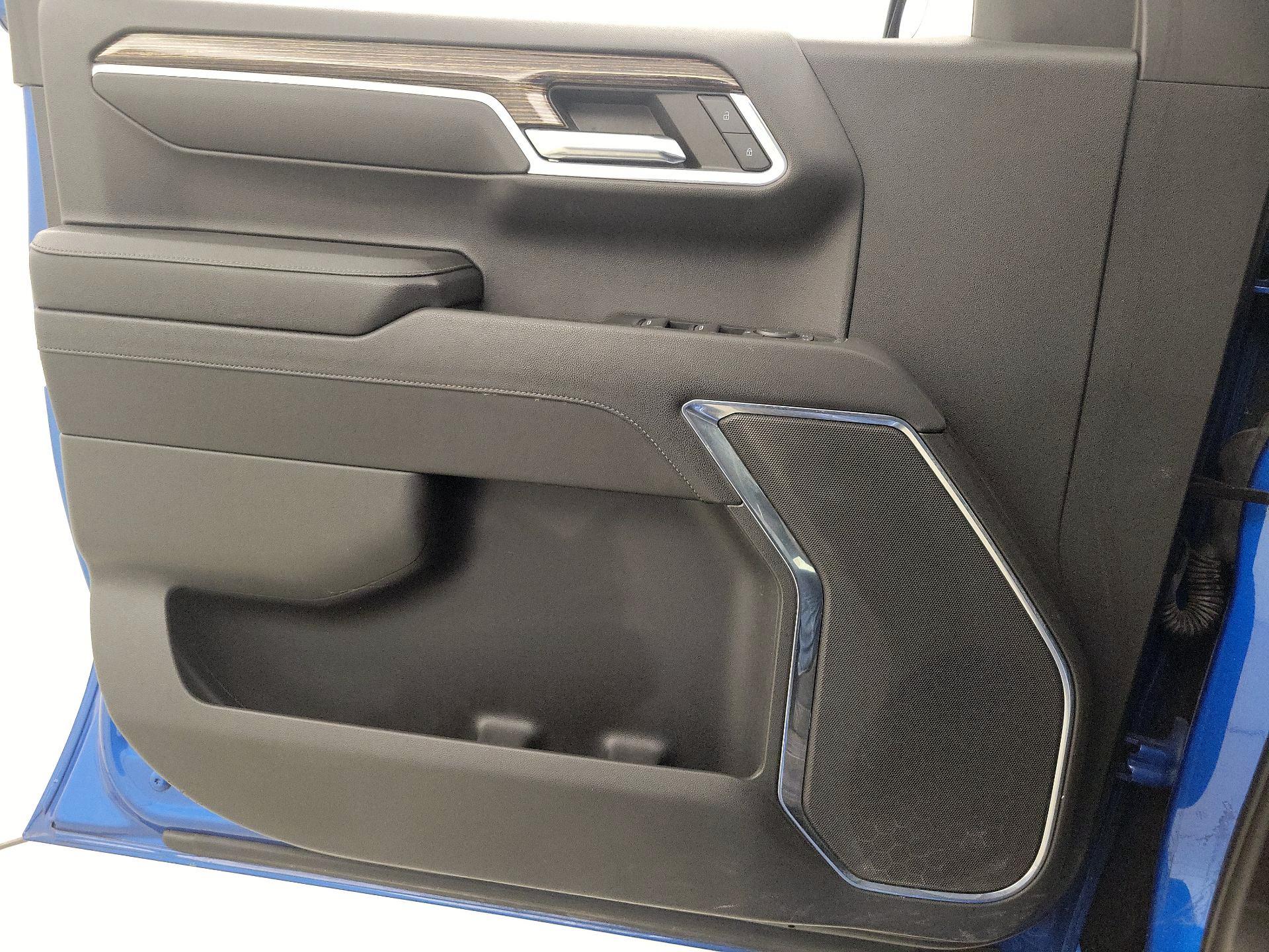 Thumbnail: 2023 GMC Sierra 1500 - 12