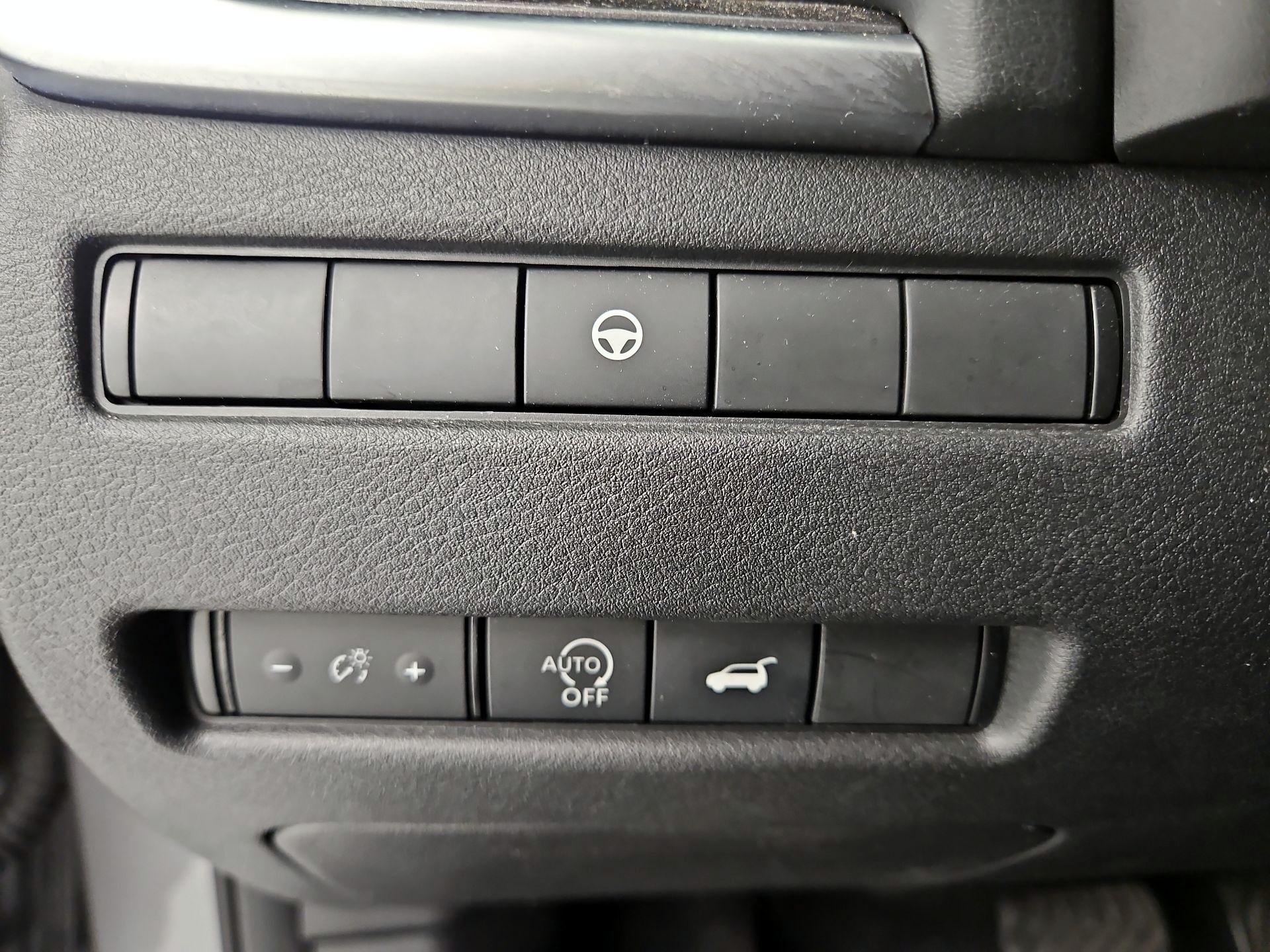 Thumbnail: 2023 Nissan Rogue - 13