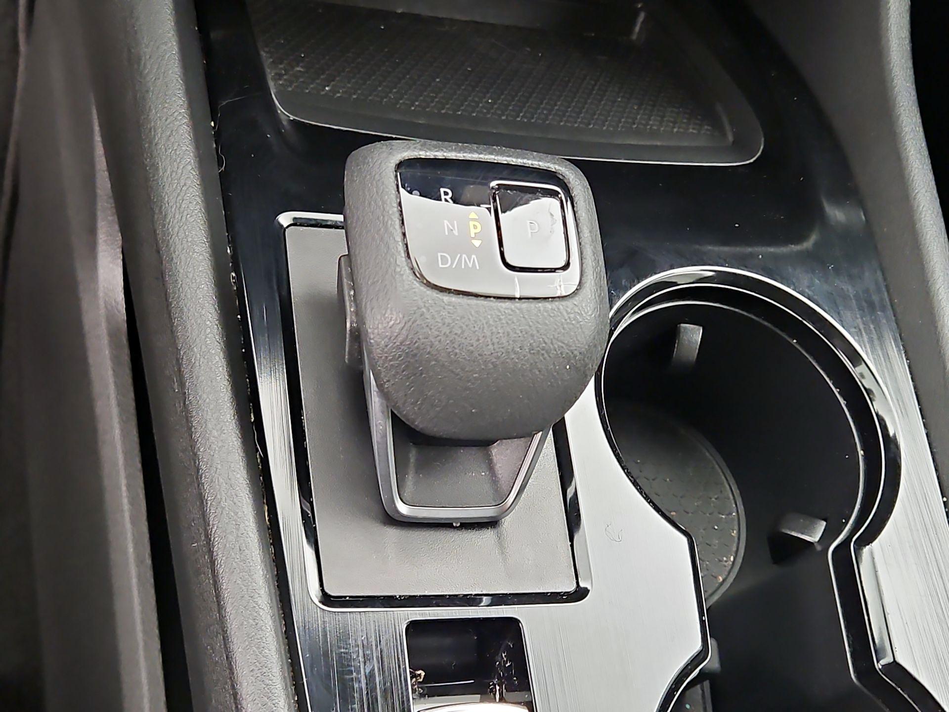 Thumbnail: 2023 Nissan Rogue - 17