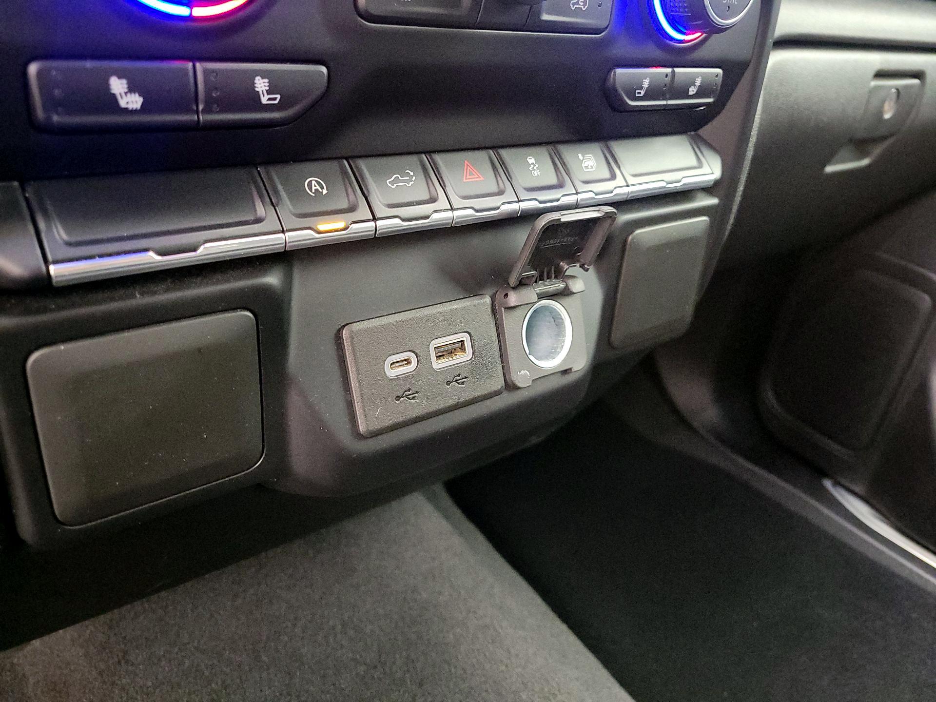 Thumbnail: 2021 Chevrolet Silverado 1500 - 18