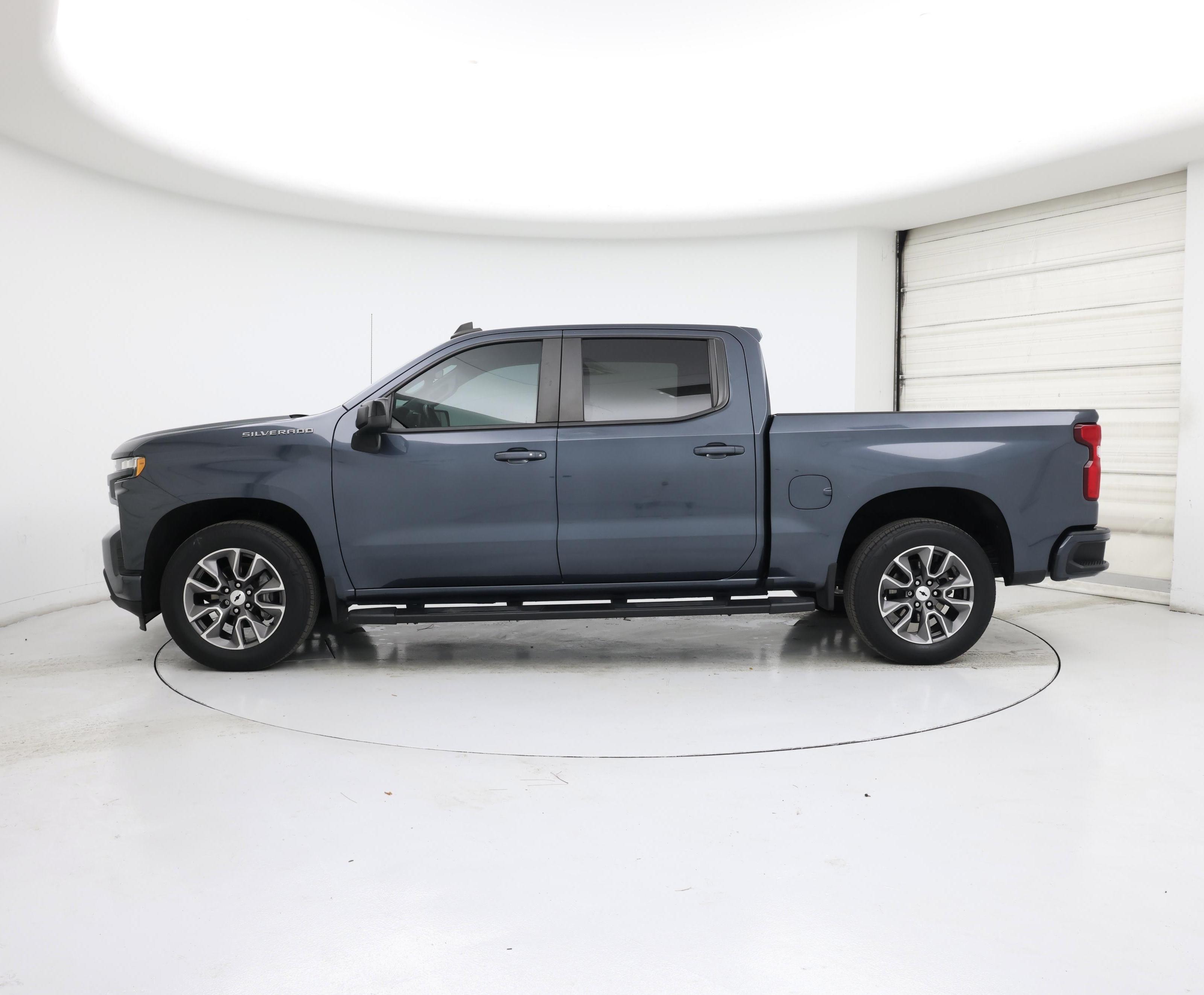 Thumbnail: 2021 Chevrolet Silverado 1500 - 3